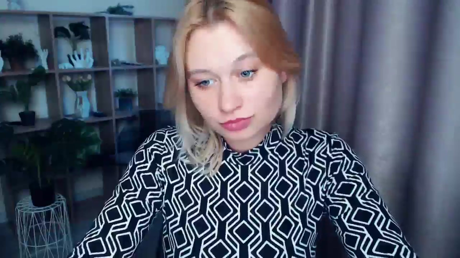 Gallery image thumbnail from Kukla_kolduna's myfreecams stream on, 03/12/2025, 16:16 image 9 of 20