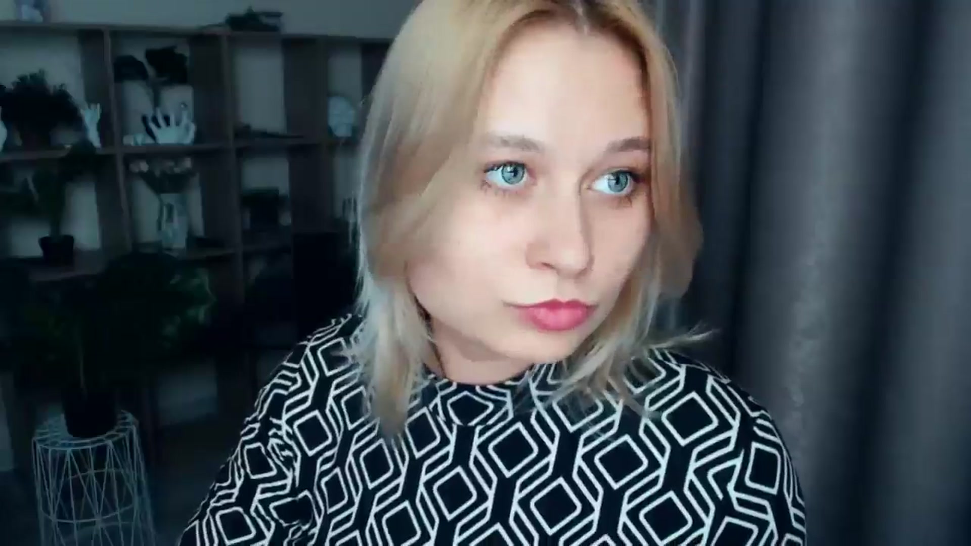 Gallery image thumbnail from Kukla_kolduna's myfreecams stream on, 03/12/2025, 19:23 image 8 of 20