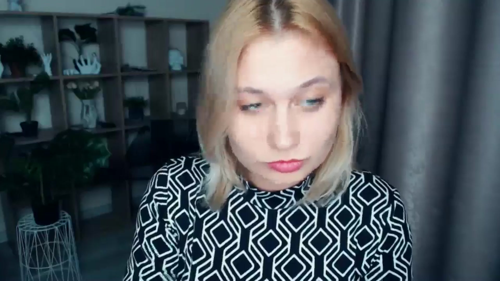Gallery image thumbnail from Kukla_kolduna's myfreecams stream on, 03/12/2025, 19:23 image 6 of 20