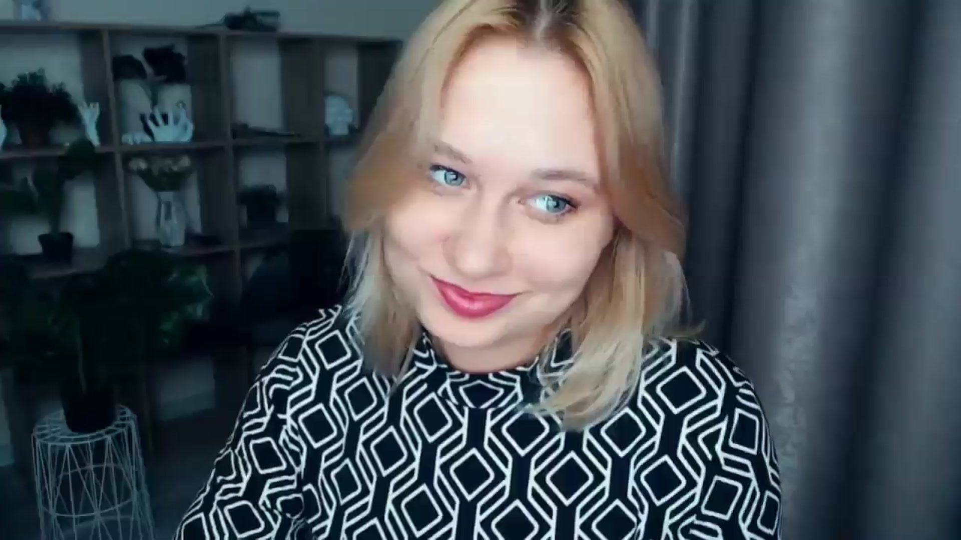 Gallery image thumbnail from Kukla_kolduna's myfreecams stream on, 03/12/2025, 19:23 image 5 of 20