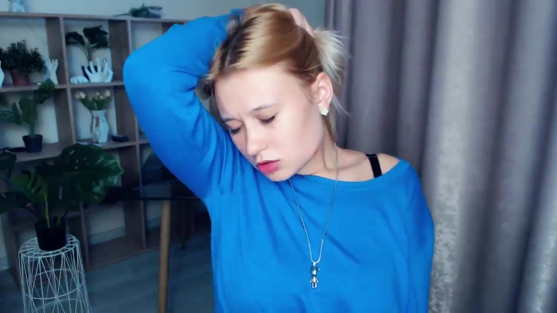 Gallery image thumbnail from Kukla_kolduna's myfreecams stream on, 03/13/2025, 16:37 image 9 of 20