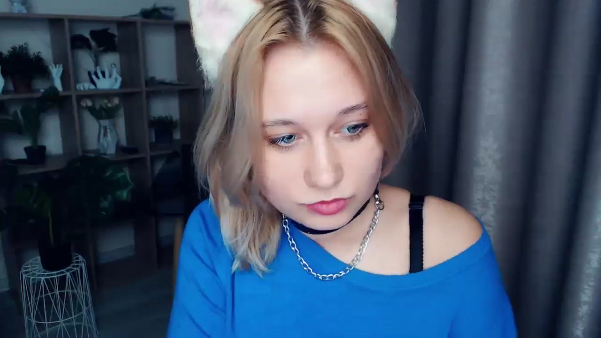 Gallery image thumbnail from Kukla_kolduna's myfreecams stream on, 03/13/2025, 16:37 image 15 of 20