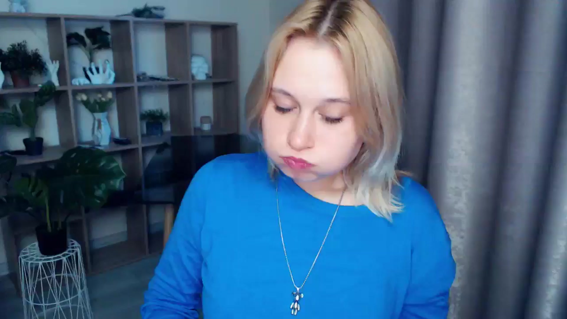 Gallery image thumbnail from Kukla_kolduna's myfreecams stream on, 03/13/2025, 16:37 image 11 of 20