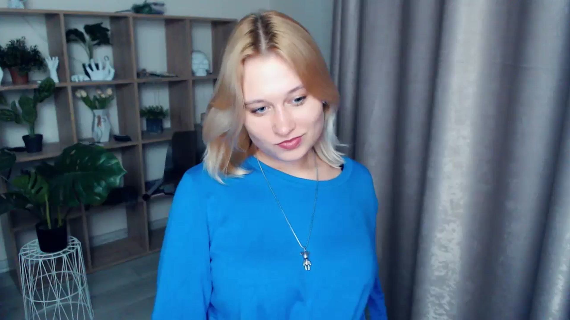 Gallery image thumbnail from Kukla_kolduna's myfreecams stream on, 03/13/2025, 17:42 image 12 of 20