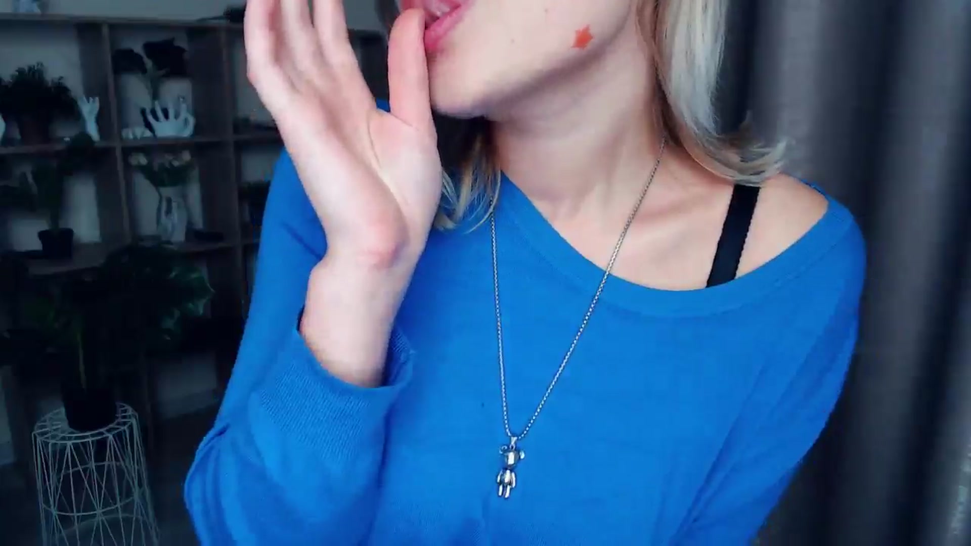 Gallery image thumbnail from Kukla_kolduna's myfreecams stream on, 03/13/2025, 18:57 image 12 of 20