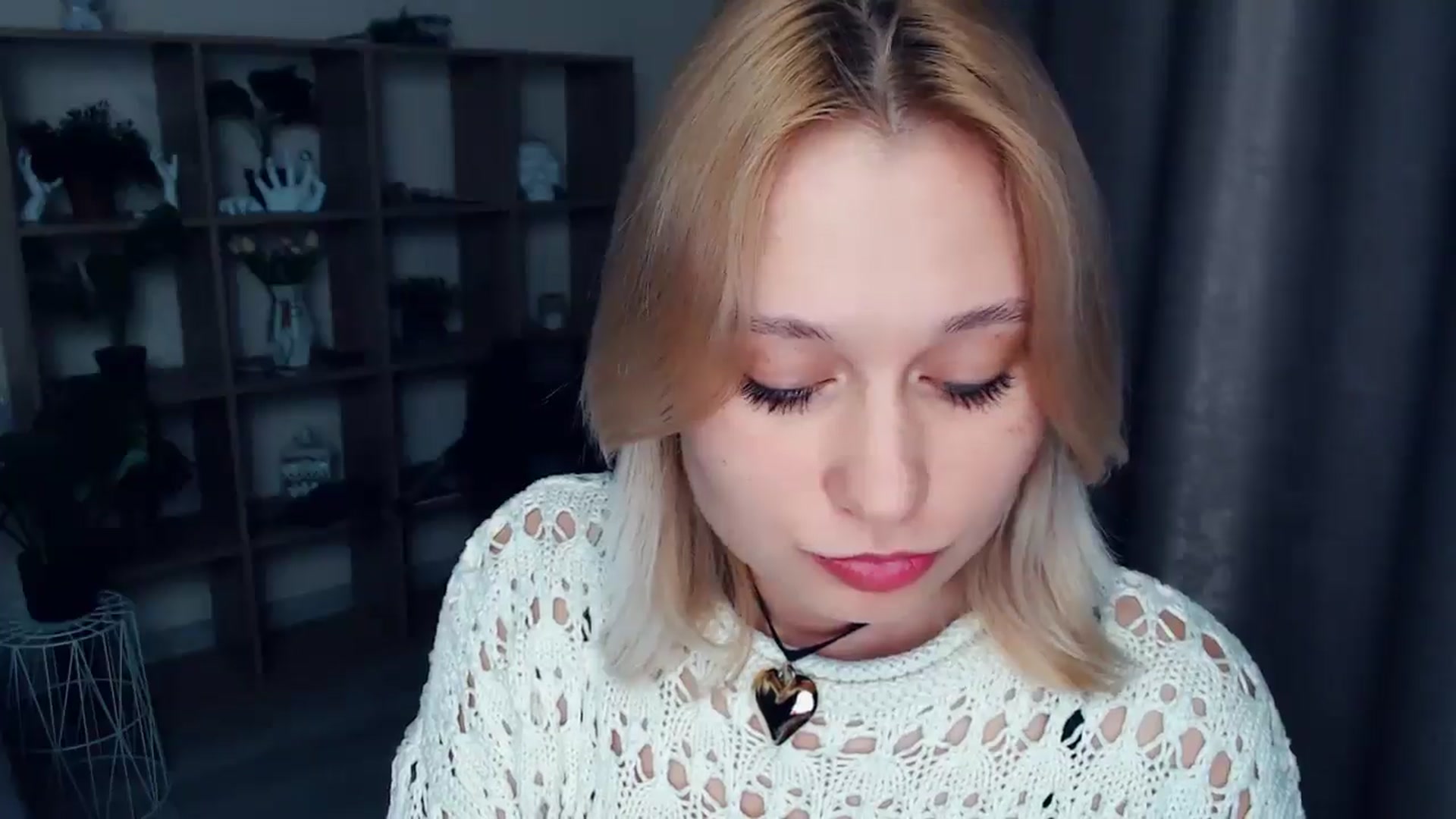 Gallery image thumbnail from Kukla_kolduna's myfreecams stream on, 03/14/2025, 17:23 image 3 of 20