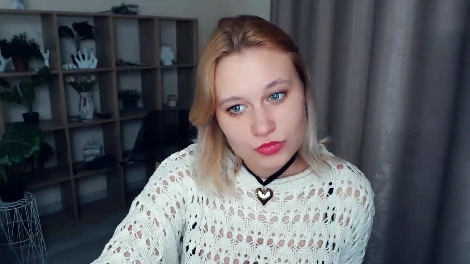 Gallery image thumbnail from Kukla_kolduna's myfreecams stream on, 03/14/2025, 17:23 image 18 of 20