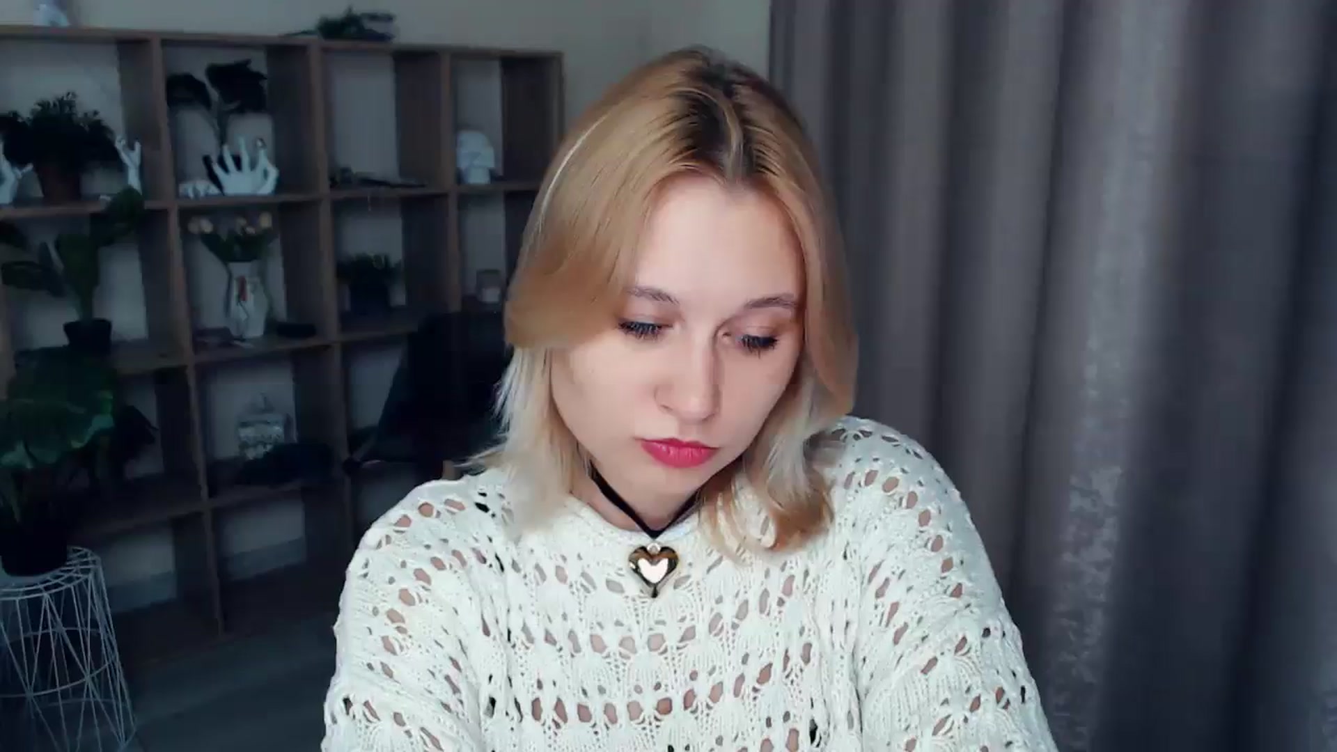 Gallery image thumbnail from Kukla_kolduna's myfreecams stream on, 03/14/2025, 17:48 image 15 of 20