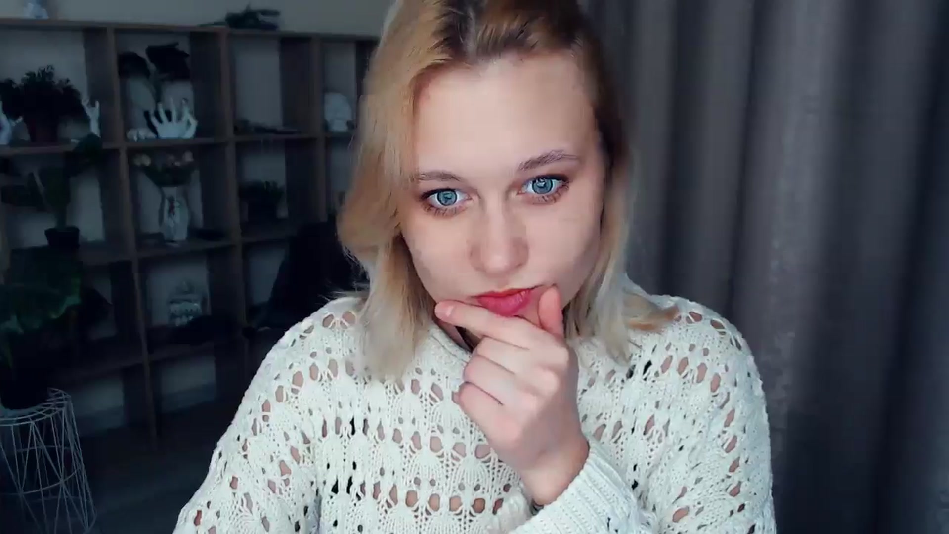 Gallery image thumbnail from Kukla_kolduna's myfreecams stream on, 03/14/2025, 17:48 image 9 of 20