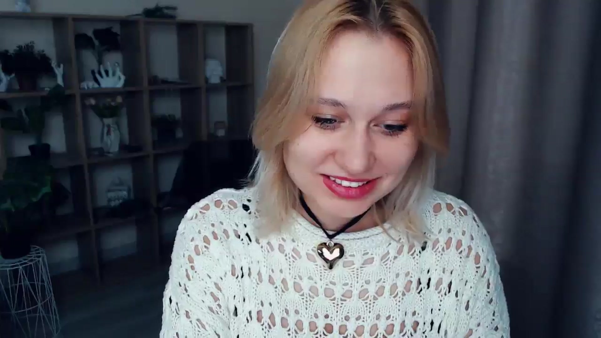 Gallery image thumbnail from Kukla_kolduna's myfreecams stream on, 03/14/2025, 17:48 image 6 of 20