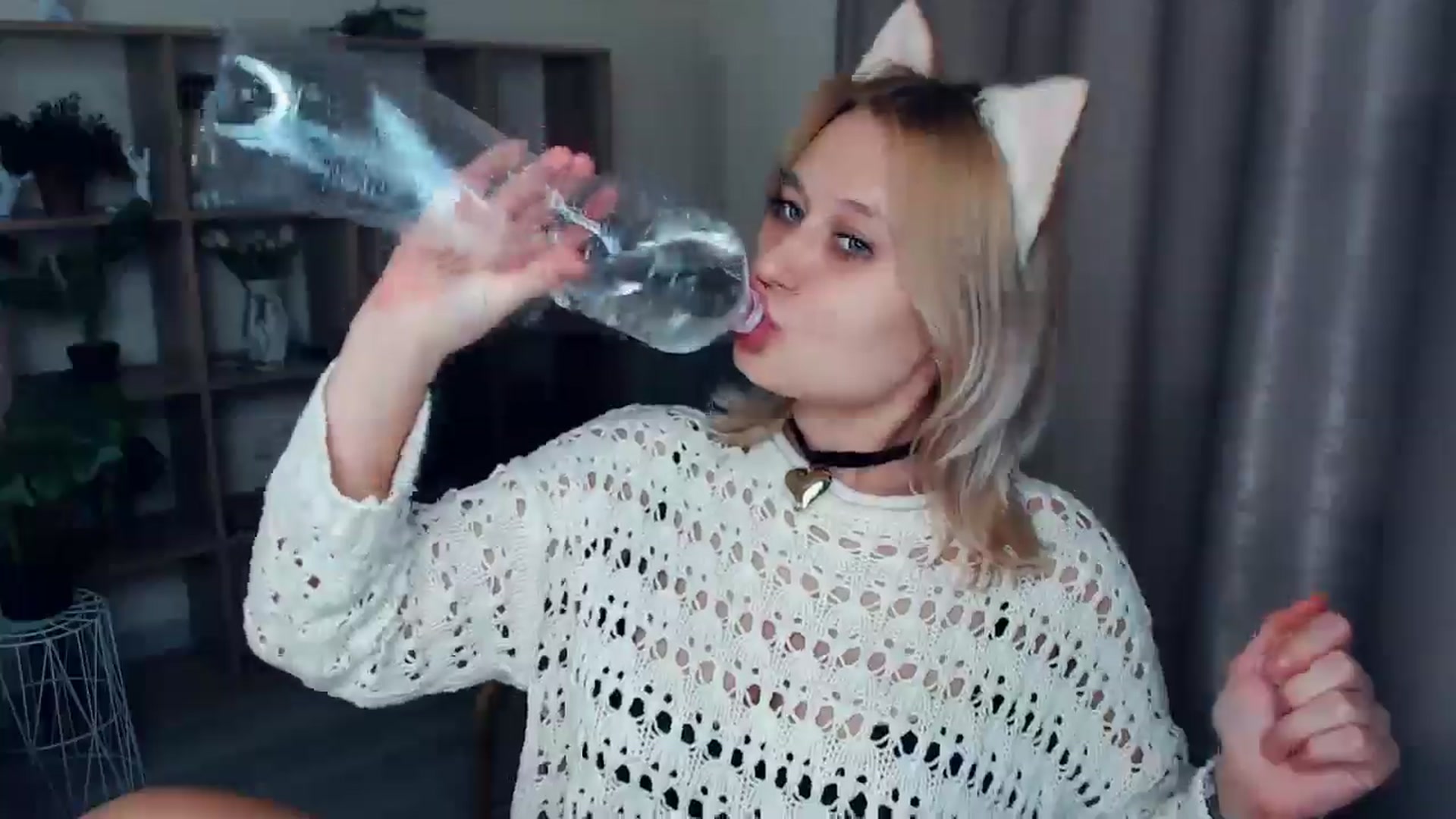 Gallery image thumbnail from Kukla_kolduna's myfreecams stream on, 03/14/2025, 19:07 image 6 of 20