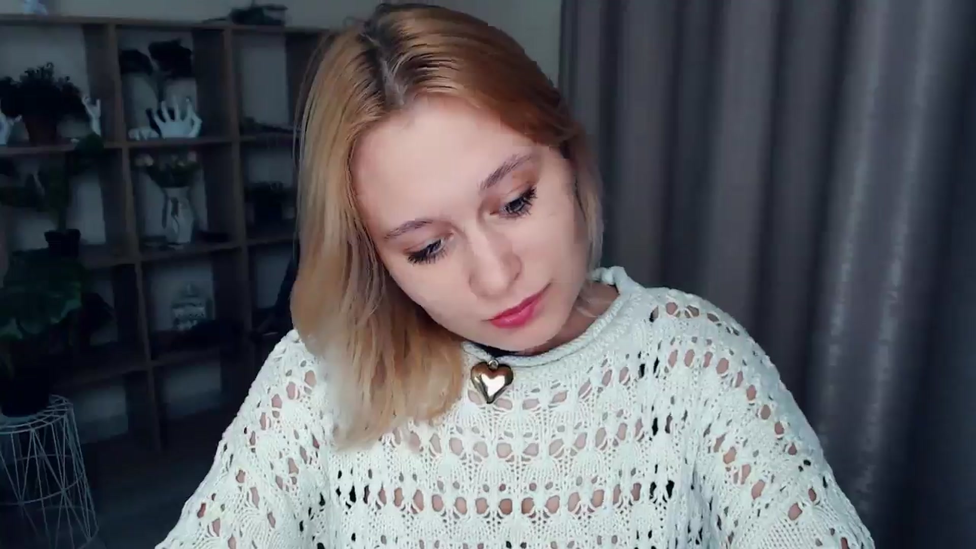 Gallery image thumbnail from Kukla_kolduna's myfreecams stream on, 03/14/2025, 19:07 image 15 of 20