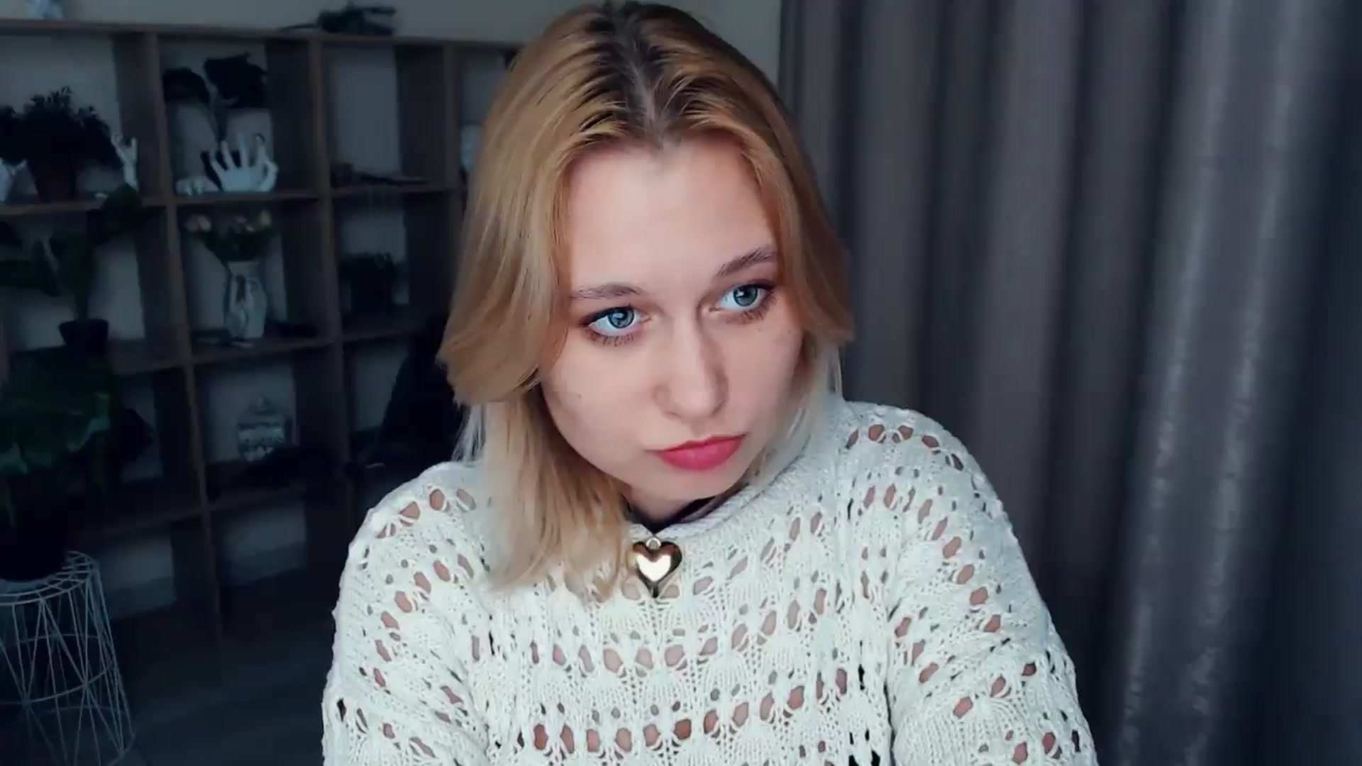 Gallery image thumbnail from Kukla_kolduna's myfreecams stream on, 03/14/2025, 19:07 image 18 of 20