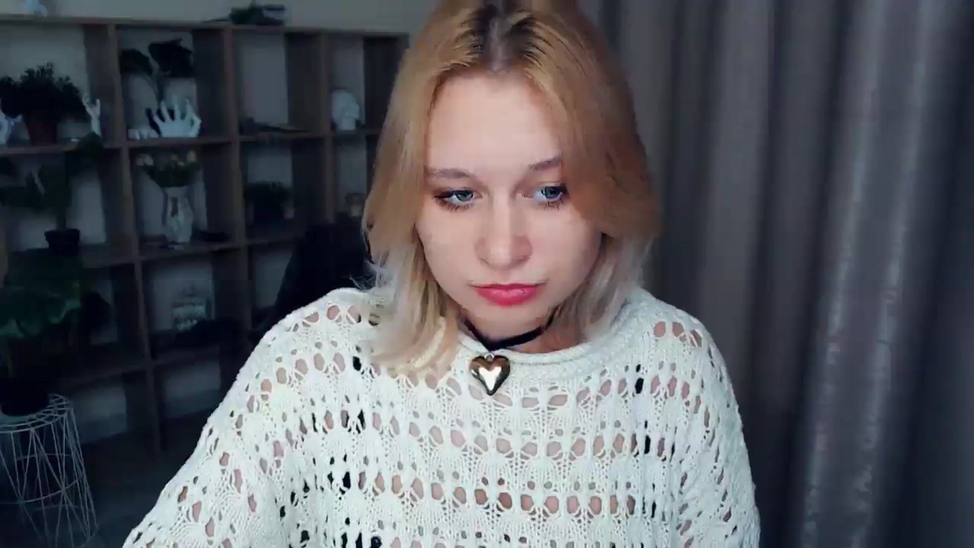 Gallery image thumbnail from Kukla_kolduna's myfreecams stream on, 03/14/2025, 19:07 image 11 of 20