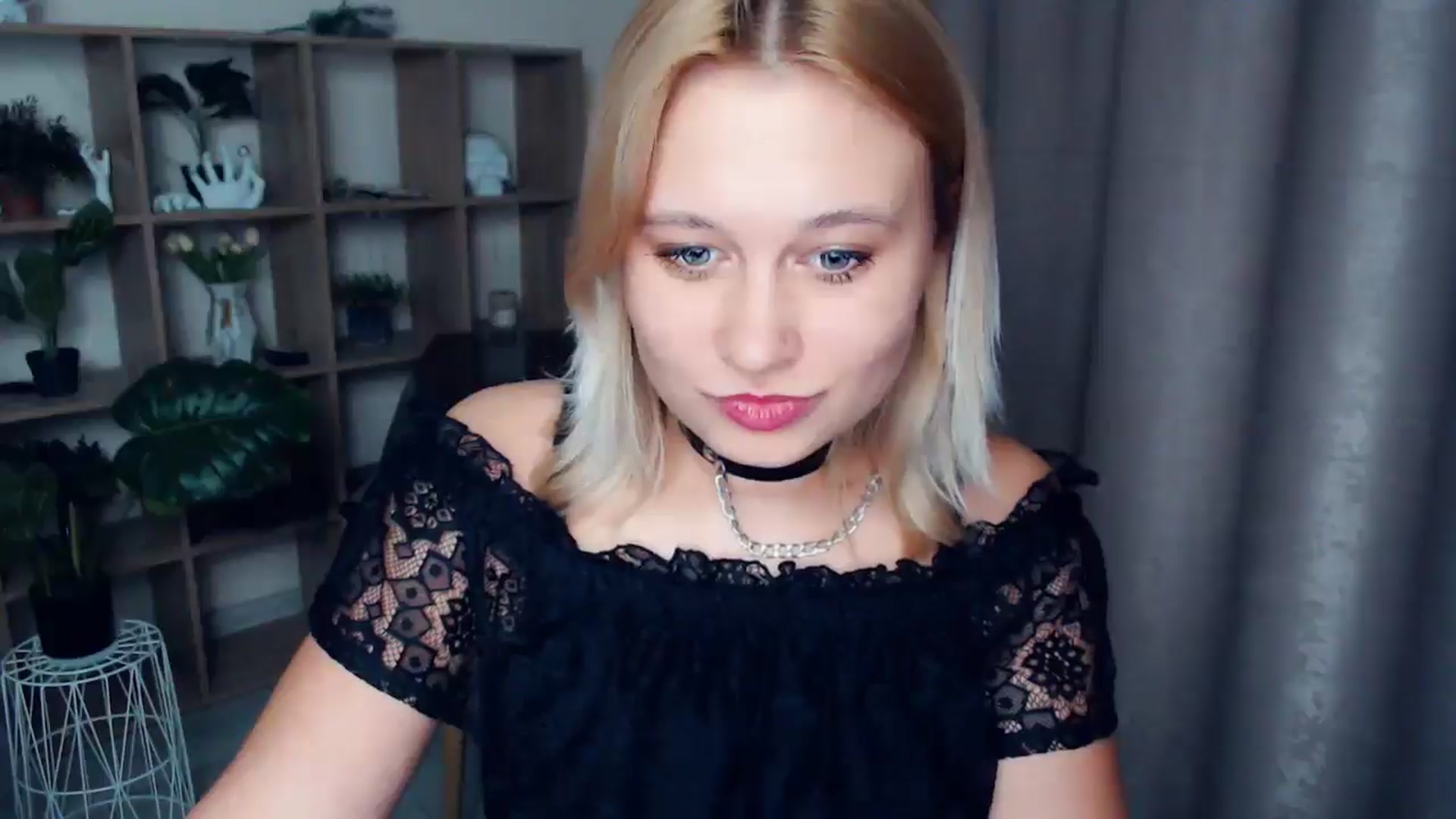 Gallery image thumbnail from Kukla_kolduna's myfreecams stream on, 03/15/2025, 17:09 image 20 of 20