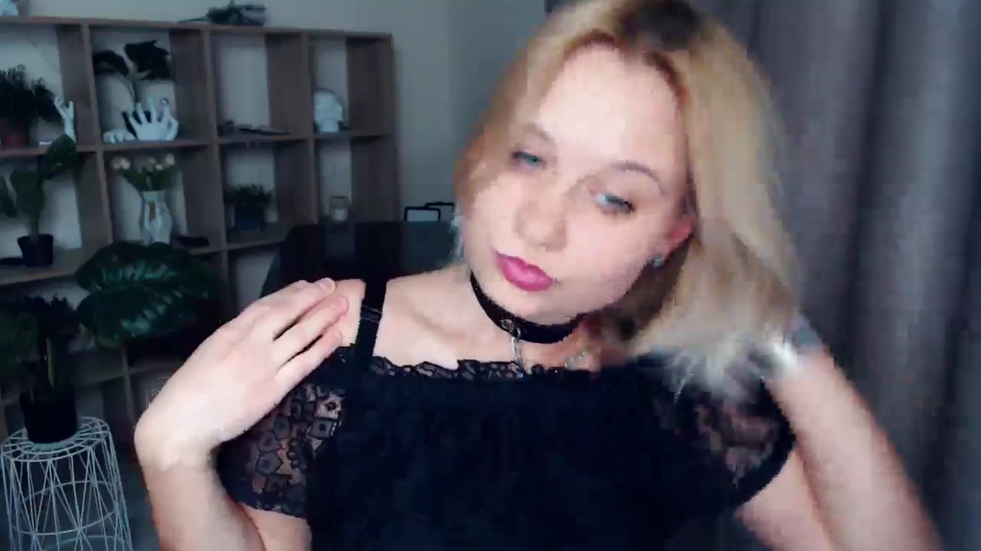Gallery image thumbnail from Kukla_kolduna's myfreecams stream on, 03/15/2025, 18:20 image 7 of 20