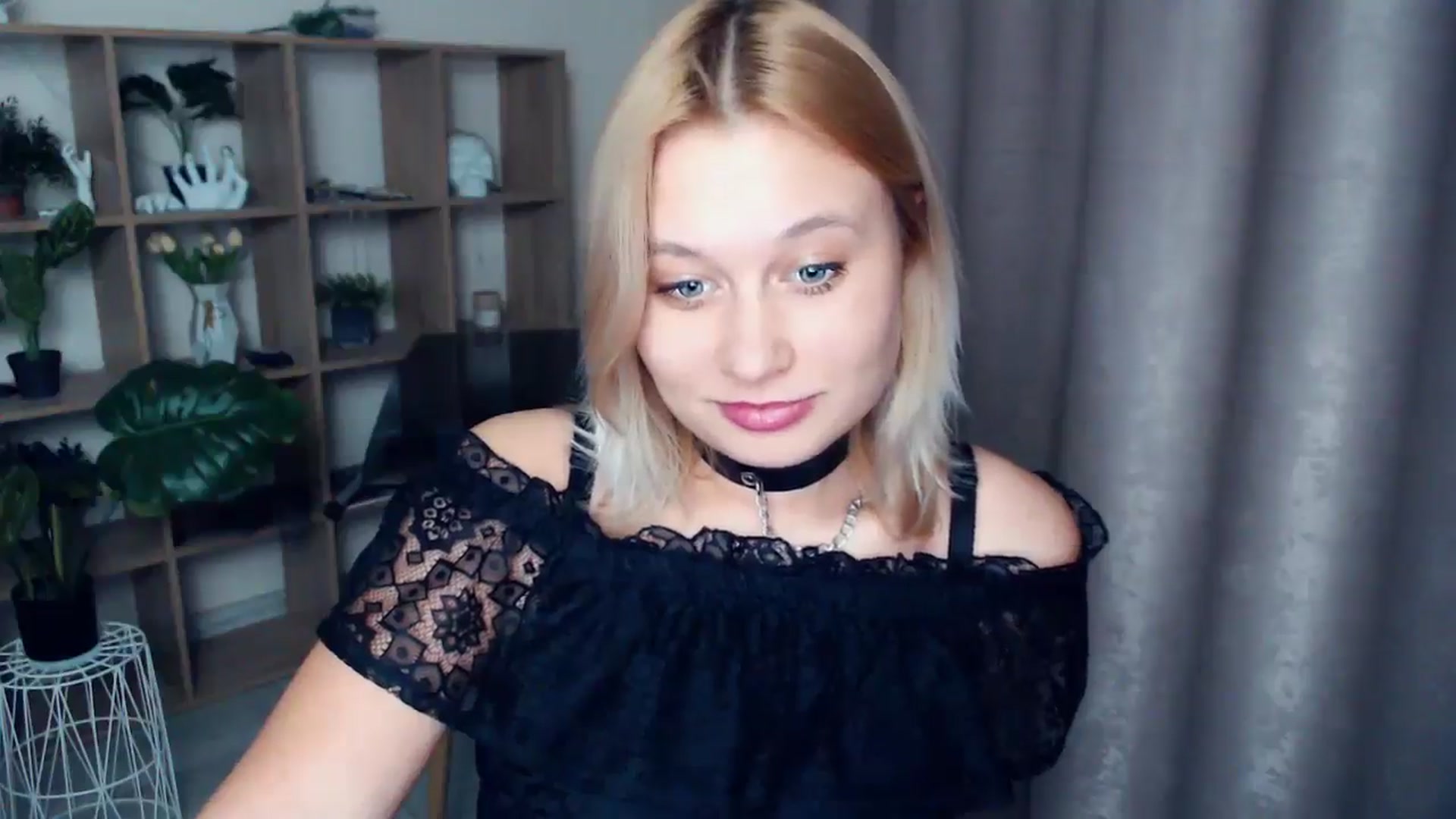 Gallery image thumbnail from Kukla_kolduna's myfreecams stream on, 03/15/2025, 18:20 image 20 of 20