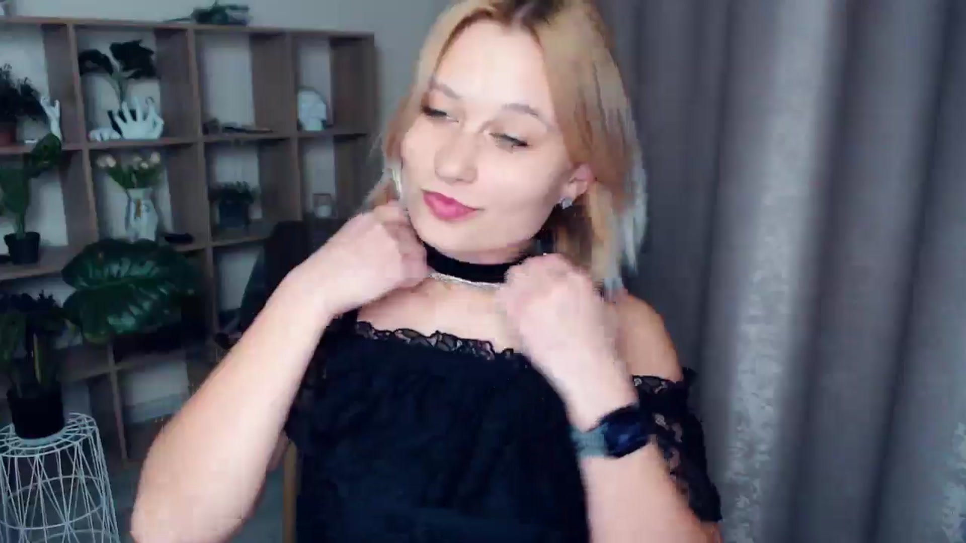 Gallery image thumbnail from Kukla_kolduna's myfreecams stream on, 03/15/2025, 19:14 image 10 of 20