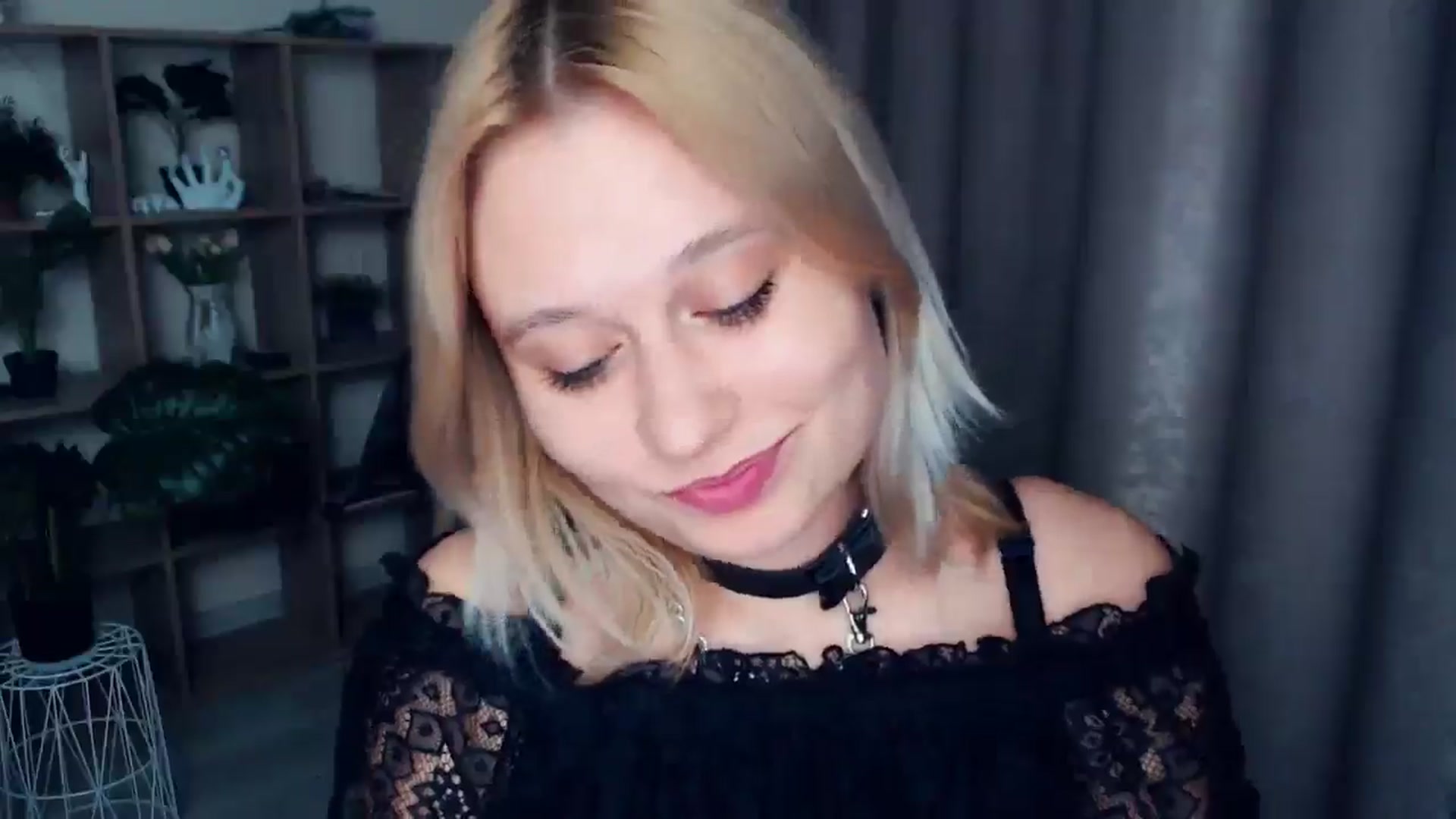 Gallery image thumbnail from Kukla_kolduna's myfreecams stream on, 03/15/2025, 19:14 image 20 of 20