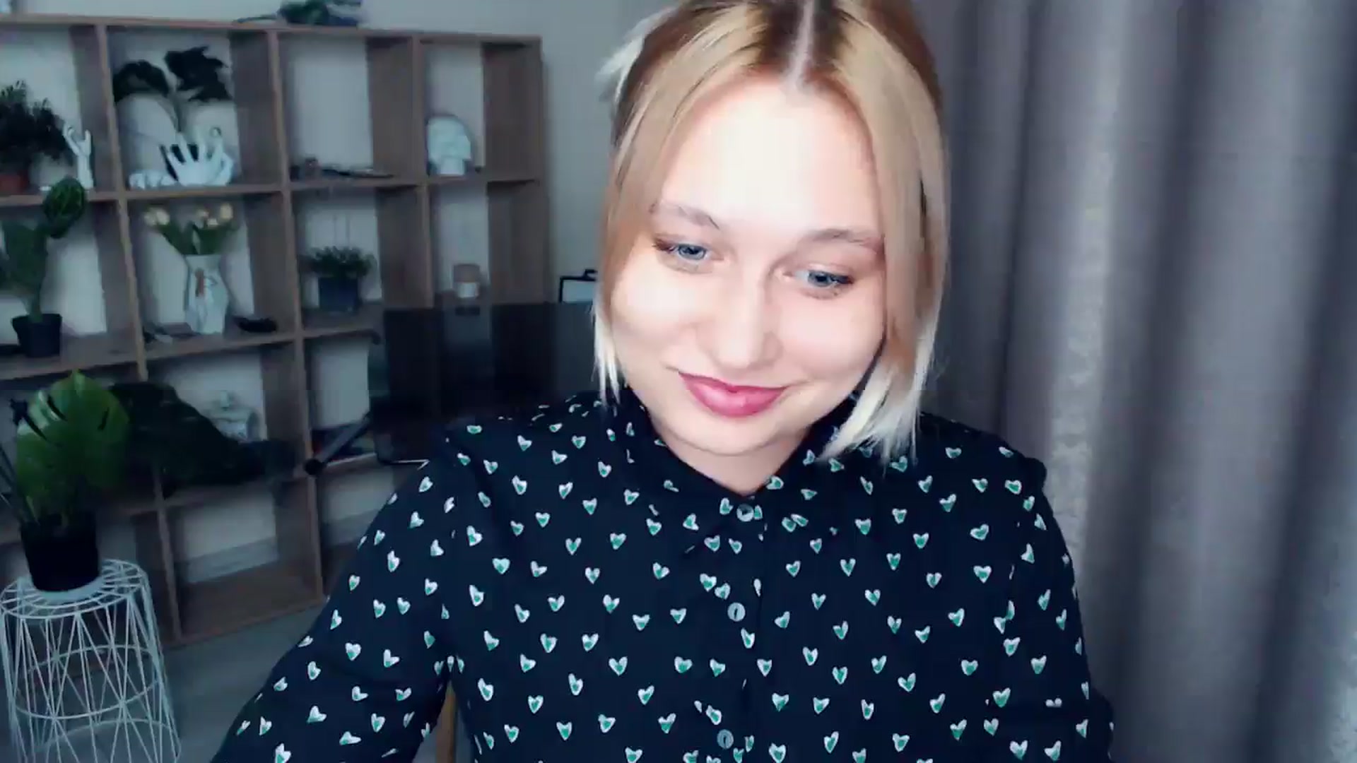Gallery image thumbnail from Kukla_kolduna's myfreecams stream on, 03/16/2025, 17:02 image 10 of 20