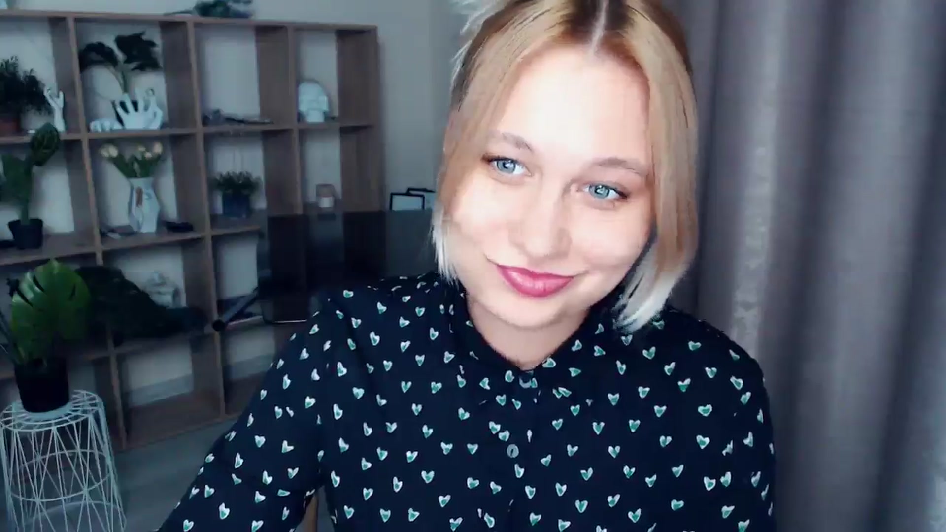 Gallery image thumbnail from Kukla_kolduna's myfreecams stream on, 03/16/2025, 17:02 image 7 of 20