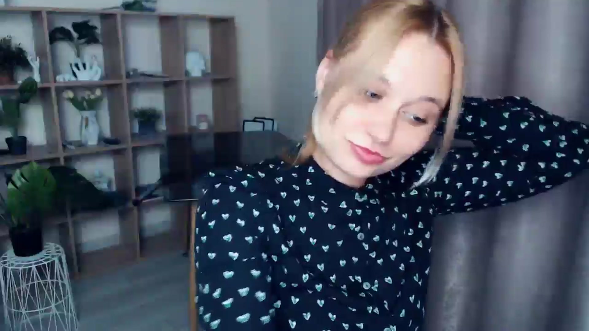 Gallery image thumbnail from Kukla_kolduna's myfreecams stream on, 03/16/2025, 17:02 image 6 of 20