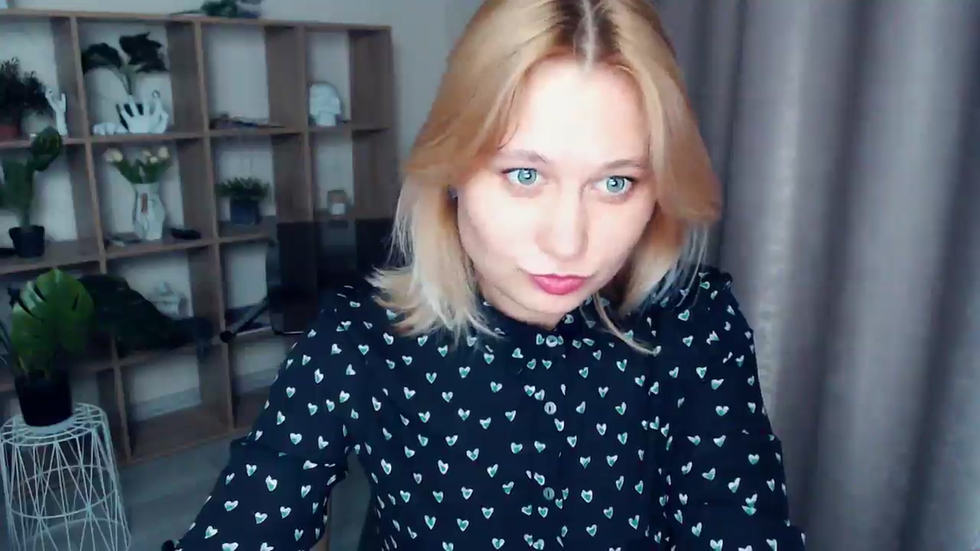 Gallery image thumbnail from Kukla_kolduna's myfreecams stream on, 03/16/2025, 18:56 image 4 of 20