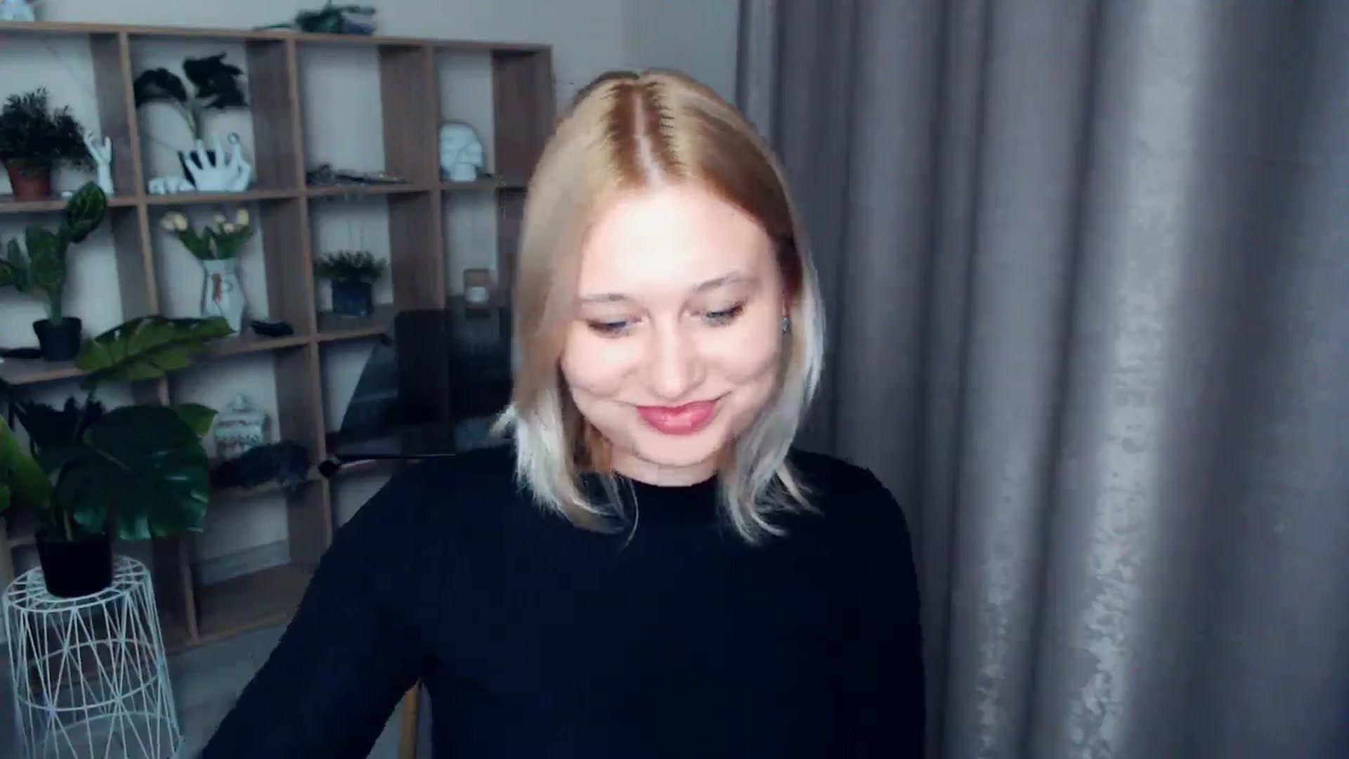 Gallery image thumbnail from Kukla_kolduna's myfreecams stream on, 03/21/2025, 18:16 image 14 of 20