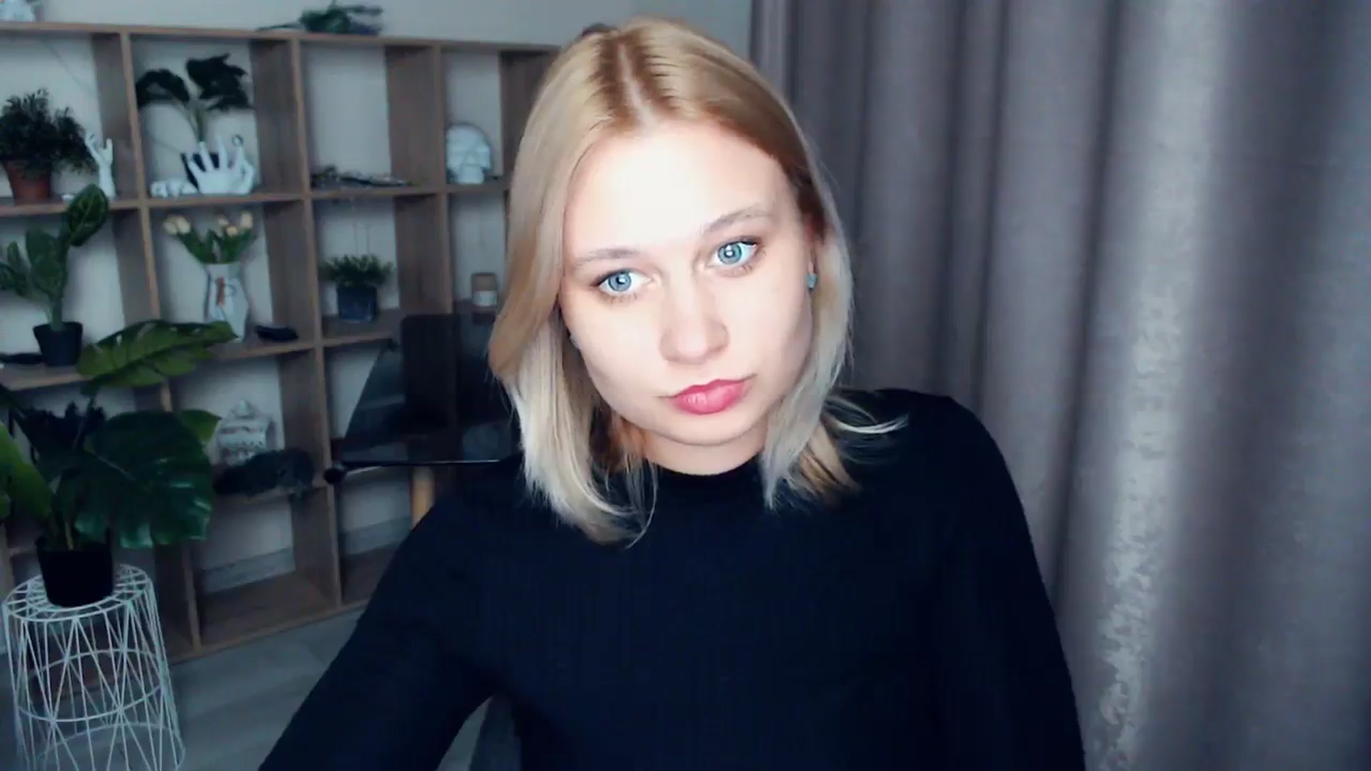 Gallery image thumbnail from Kukla_kolduna's myfreecams stream on, 03/21/2025, 18:16 image 11 of 20
