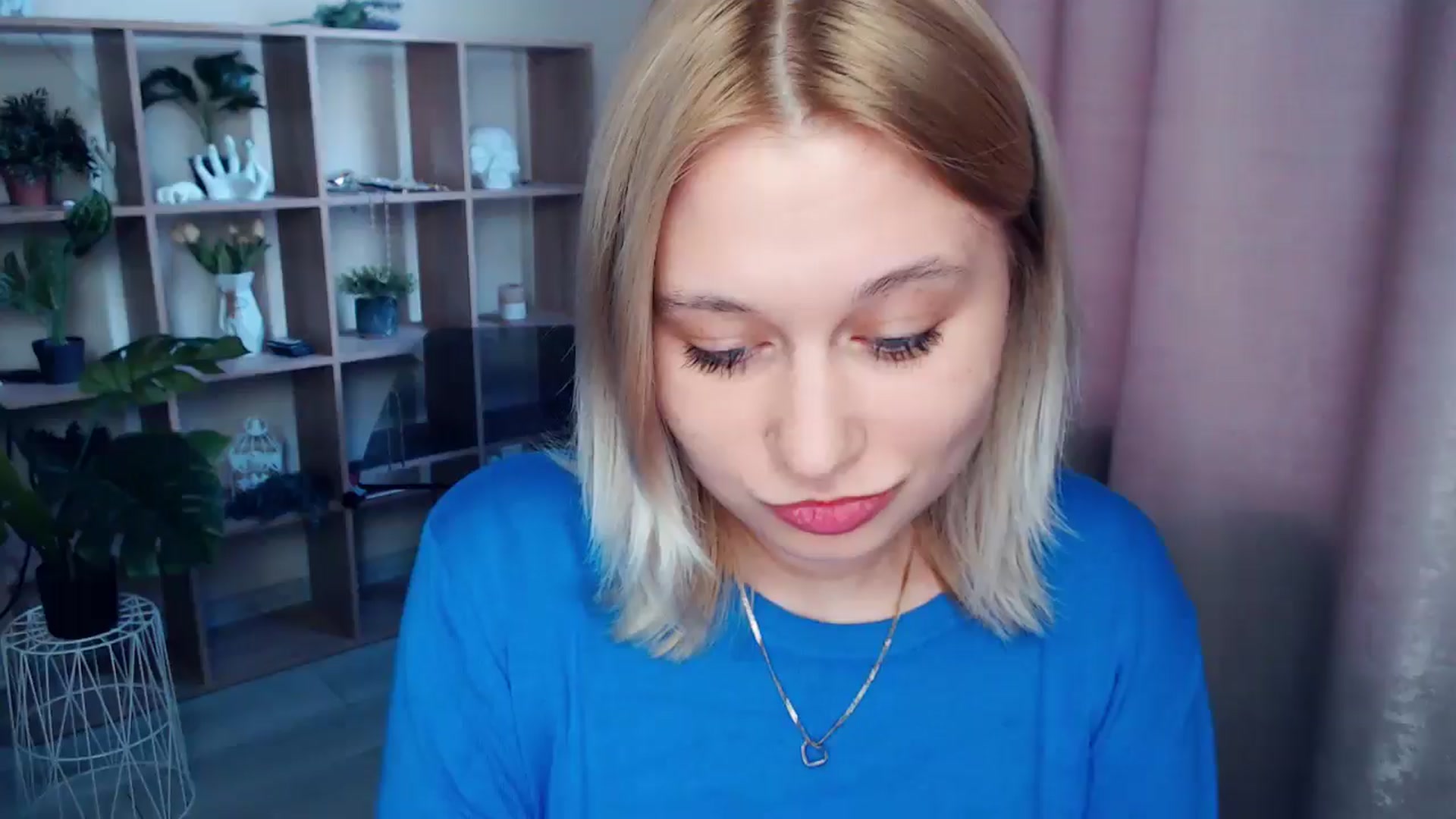 Gallery image thumbnail from Kukla_kolduna's myfreecams stream on, 03/22/2025, 15:39 image 18 of 20