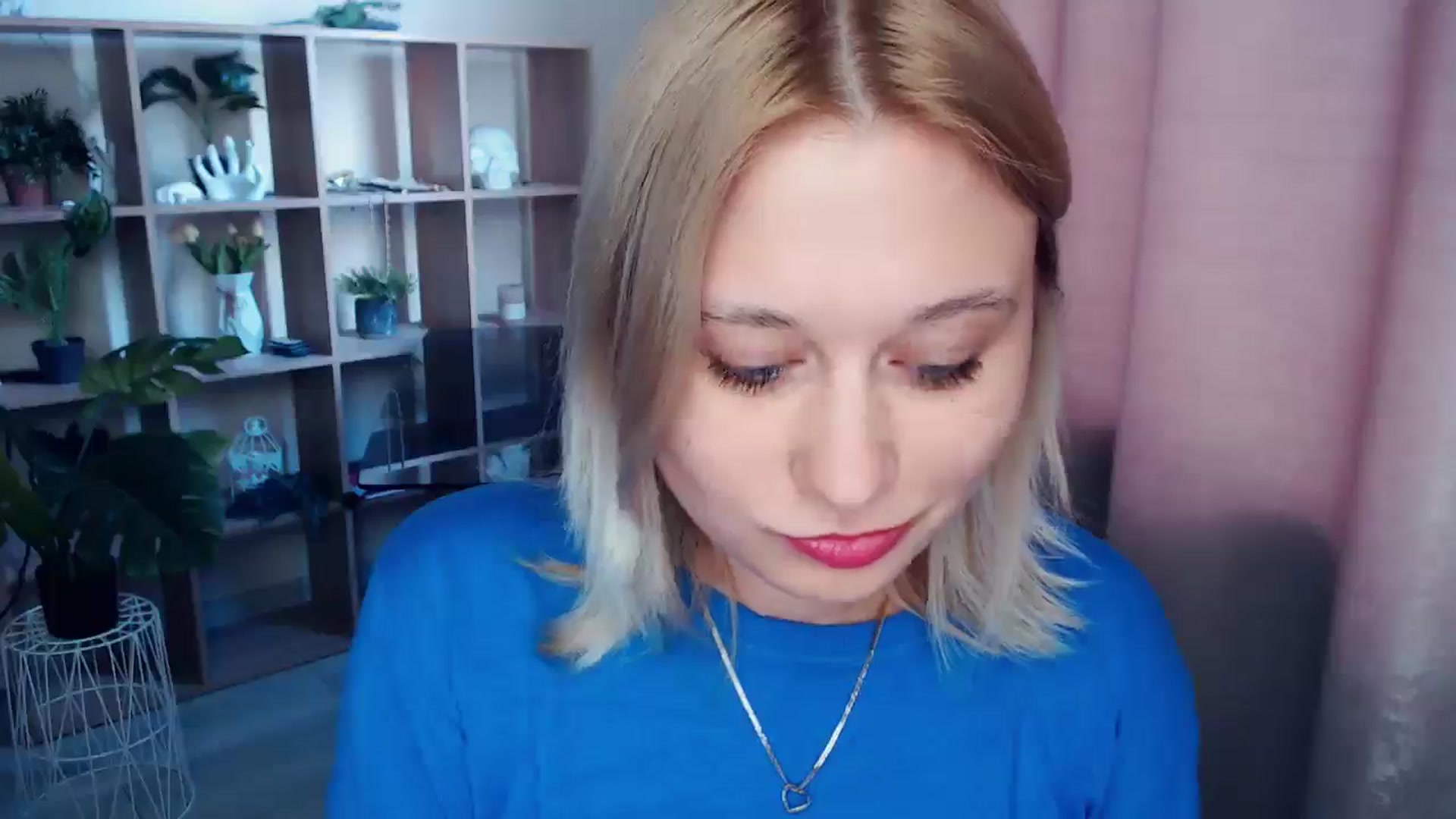 Gallery image thumbnail from Kukla_kolduna's myfreecams stream on, 03/22/2025, 15:39 image 2 of 20