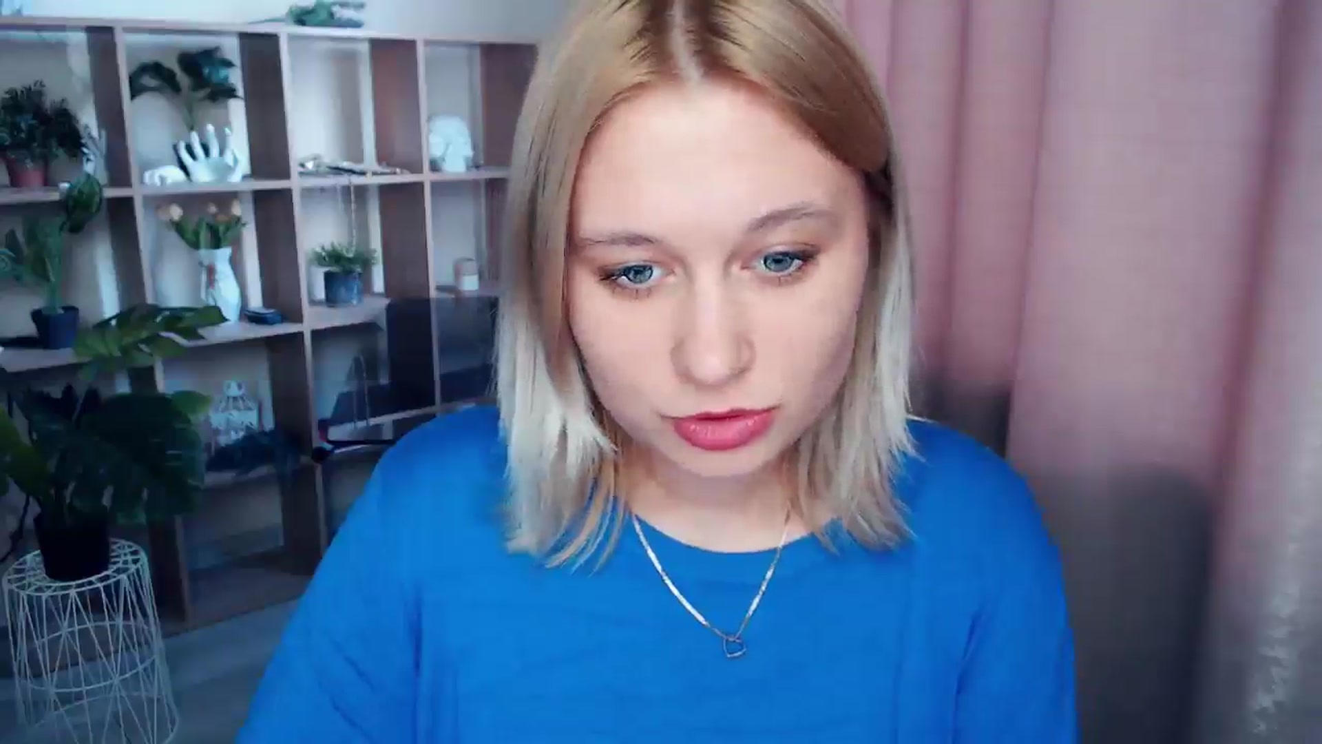 Gallery image thumbnail from Kukla_kolduna's myfreecams stream on, 03/22/2025, 15:39 image 11 of 20