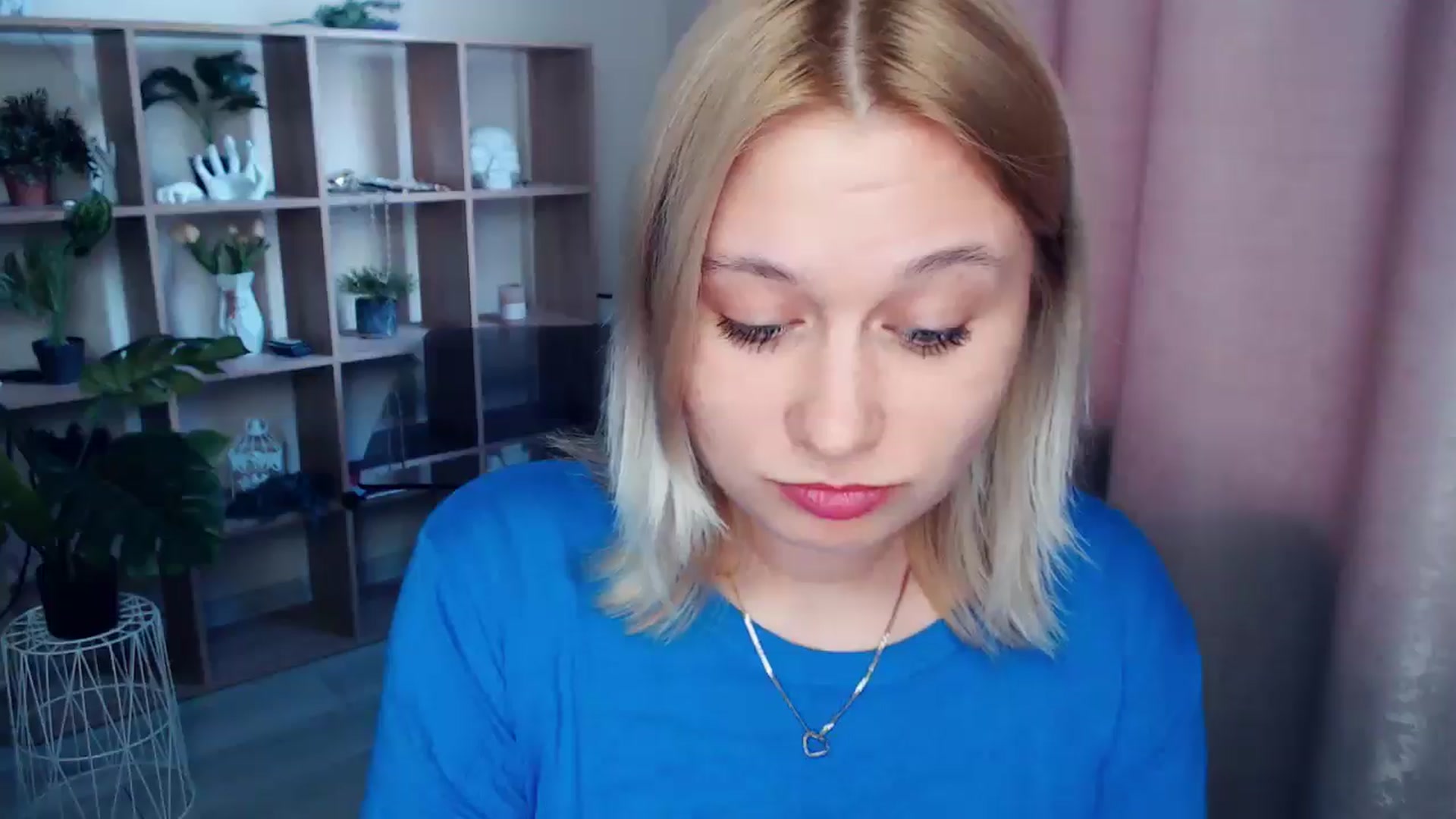 Gallery image thumbnail from Kukla_kolduna's myfreecams stream on, 03/22/2025, 15:39 image 14 of 20