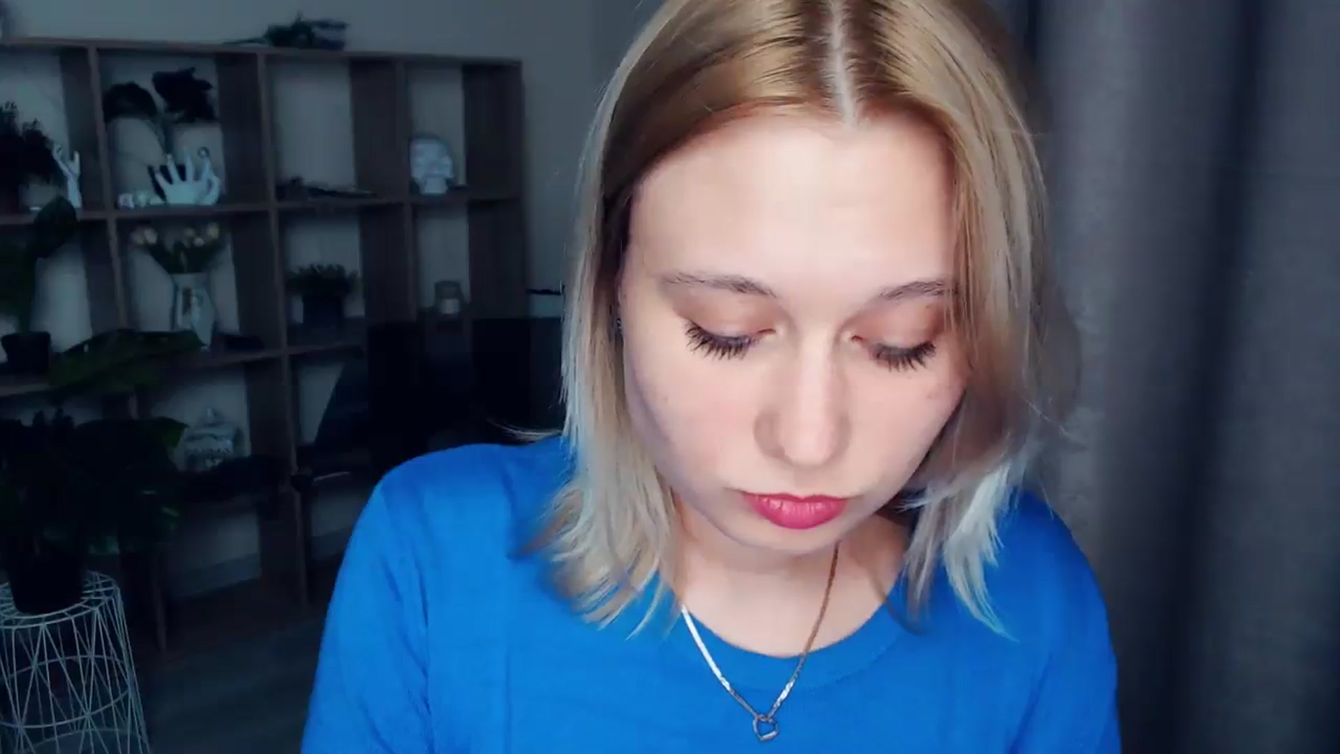 Gallery image thumbnail from Kukla_kolduna's myfreecams stream on, 03/22/2025, 19:09 image 10 of 20