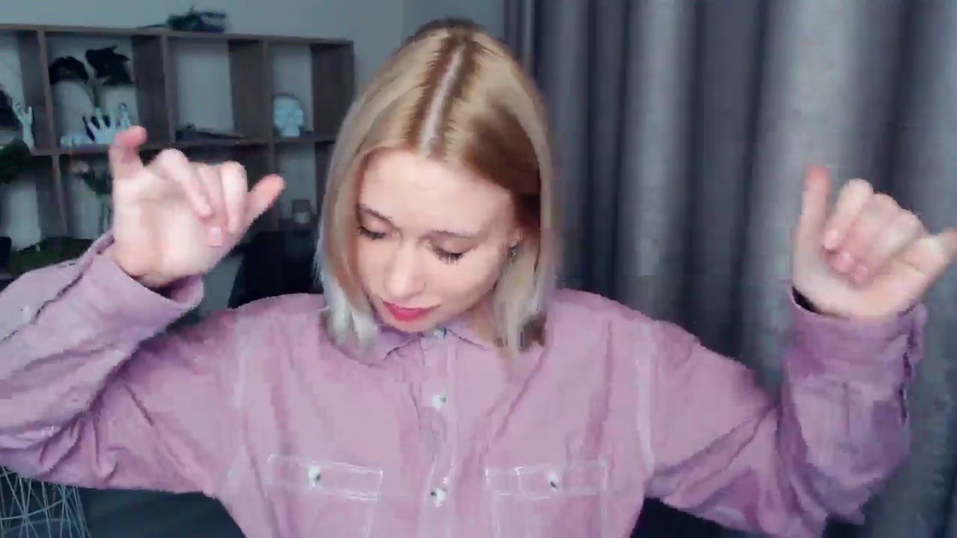 Gallery image thumbnail from Kukla_kolduna's myfreecams stream on, 03/23/2025, 17:12 image 3 of 20