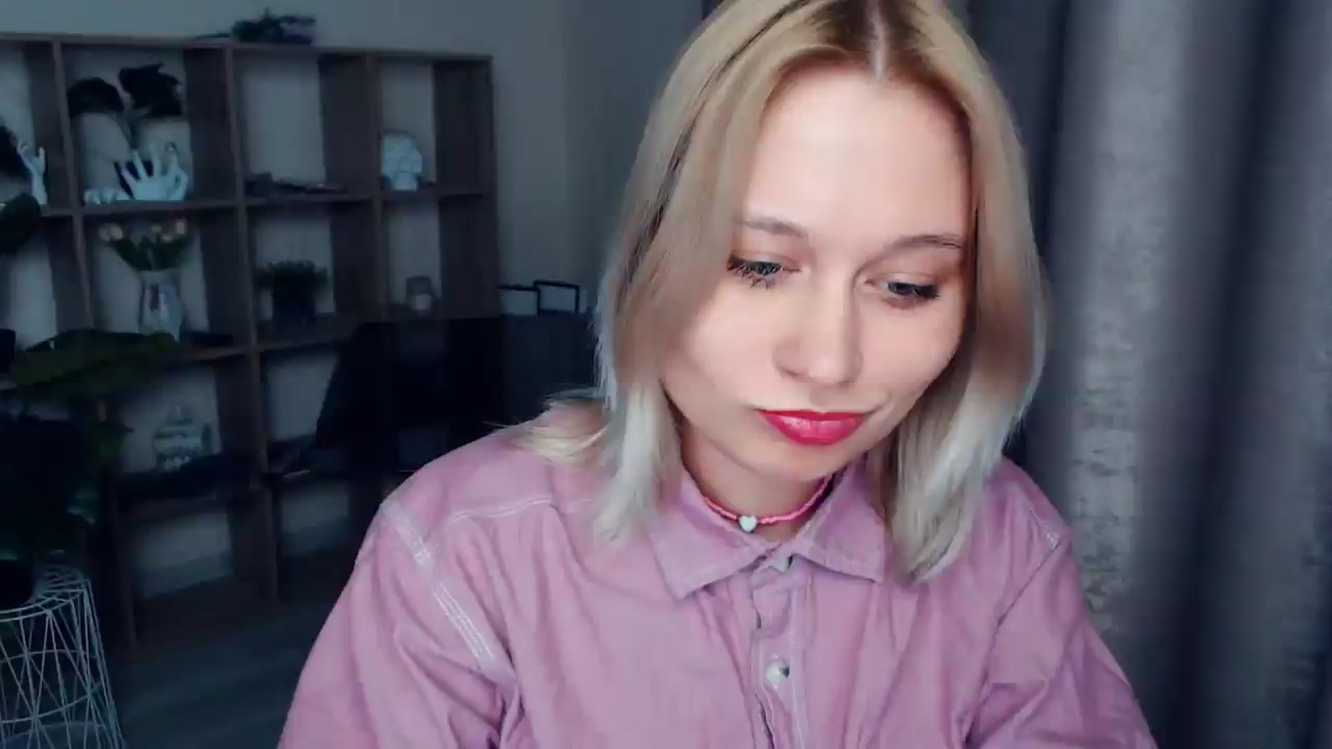 Gallery image thumbnail from Kukla_kolduna's myfreecams stream on, 03/23/2025, 17:12 image 5 of 20