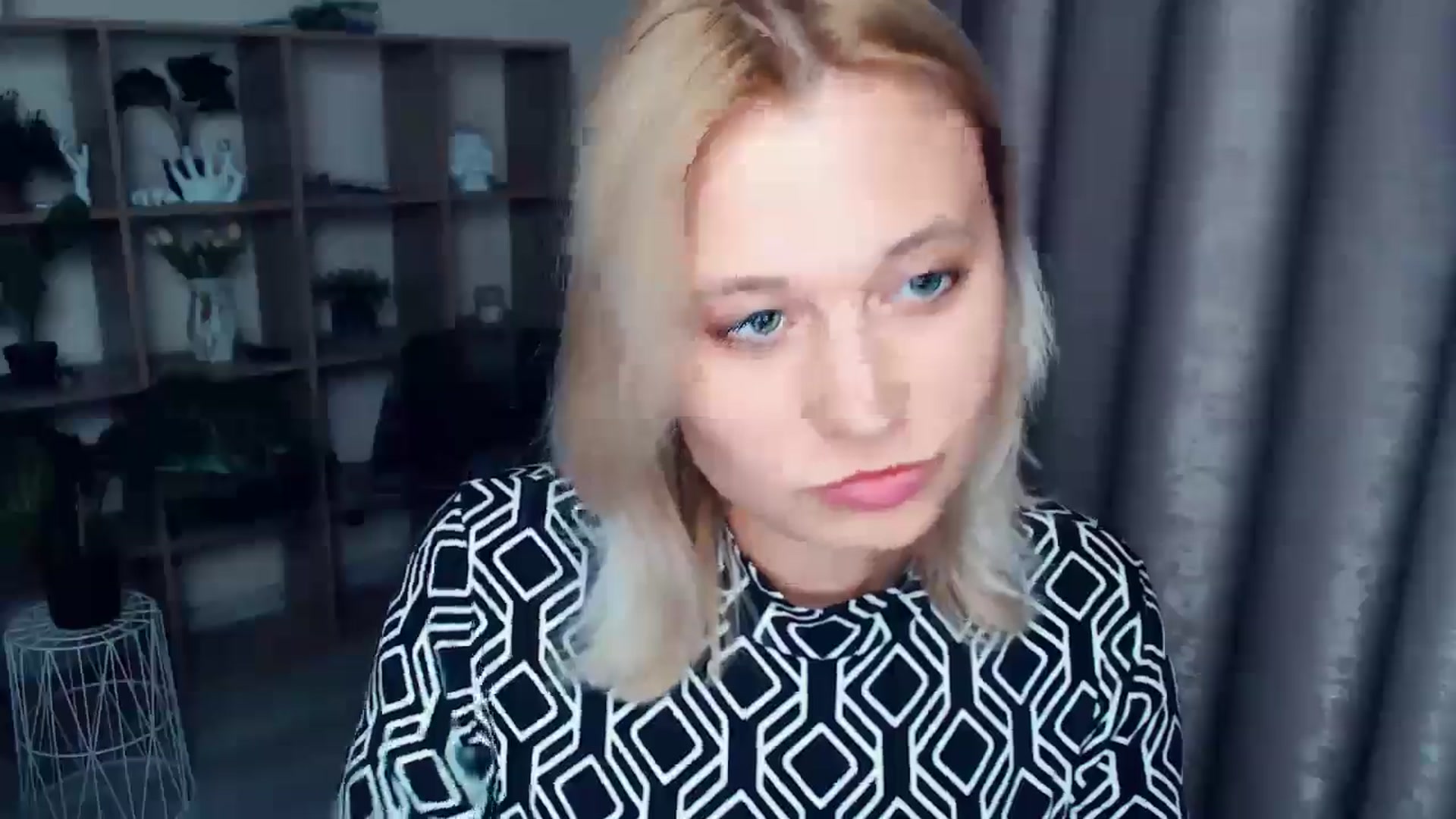 Gallery image thumbnail from Kukla_kolduna's myfreecams stream on, 03/27/2025, 19:08 image 17 of 20