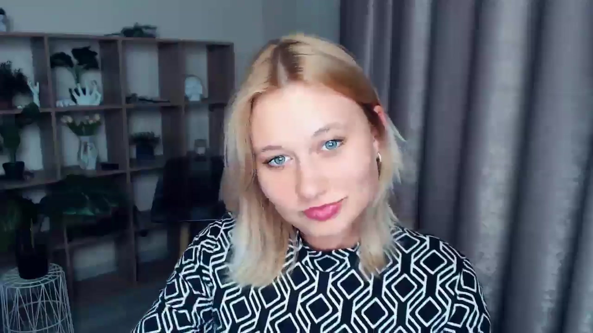 Gallery image thumbnail from Kukla_kolduna's myfreecams stream on, 03/27/2025, 19:08 image 5 of 20