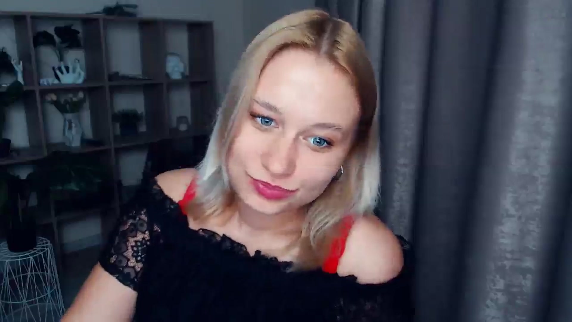 Gallery image thumbnail from Kukla_kolduna's myfreecams stream on, 03/28/2025, 18:42 image 7 of 20