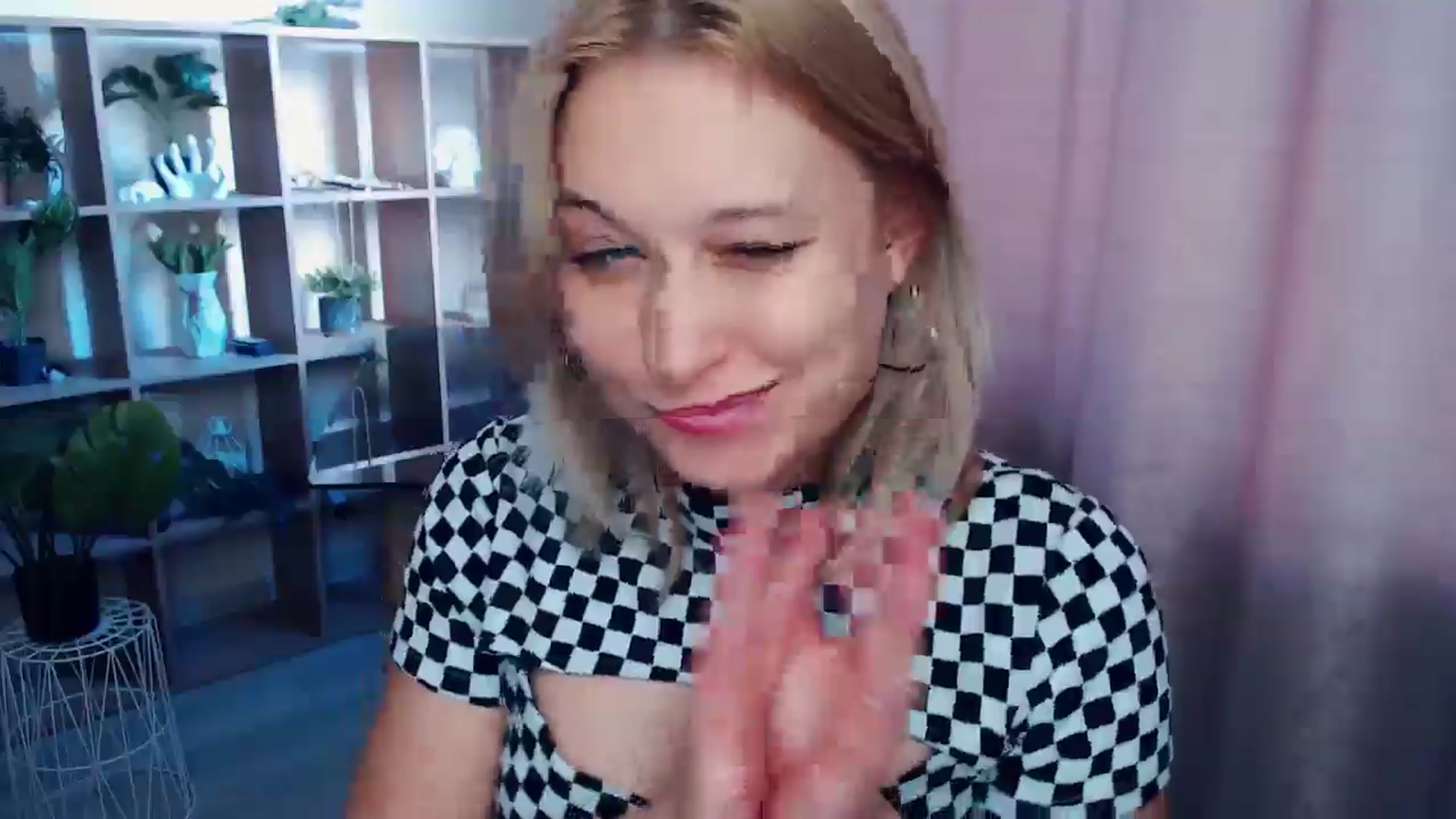 Gallery image thumbnail from Kukla_kolduna's myfreecams stream on, 03/29/2025, 15:01 image 11 of 20