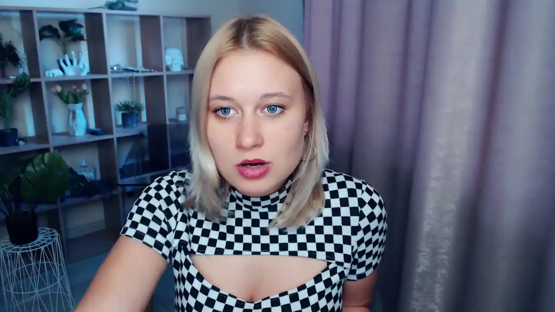 Gallery image thumbnail from Kukla_kolduna's myfreecams stream on, 03/29/2025, 16:59 image 3 of 20