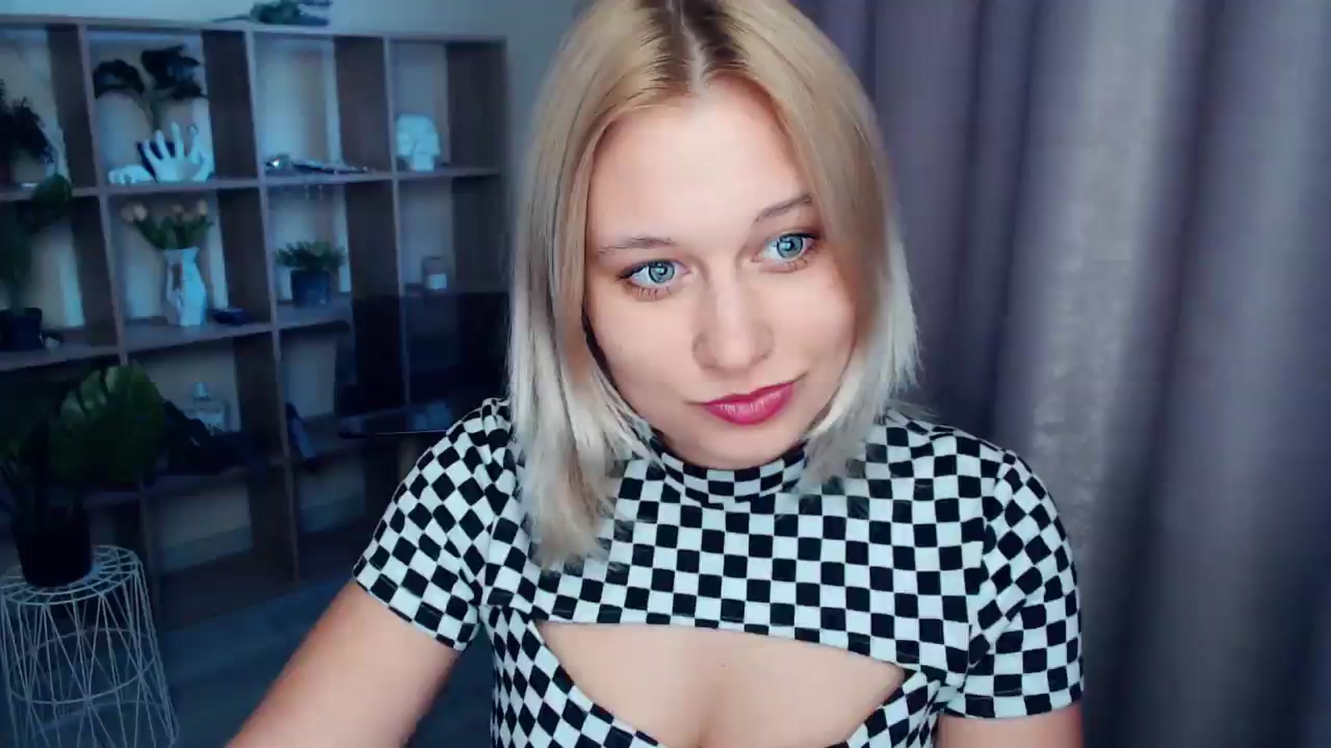 Gallery image thumbnail from Kukla_kolduna's myfreecams stream on, 03/29/2025, 16:59 image 7 of 20