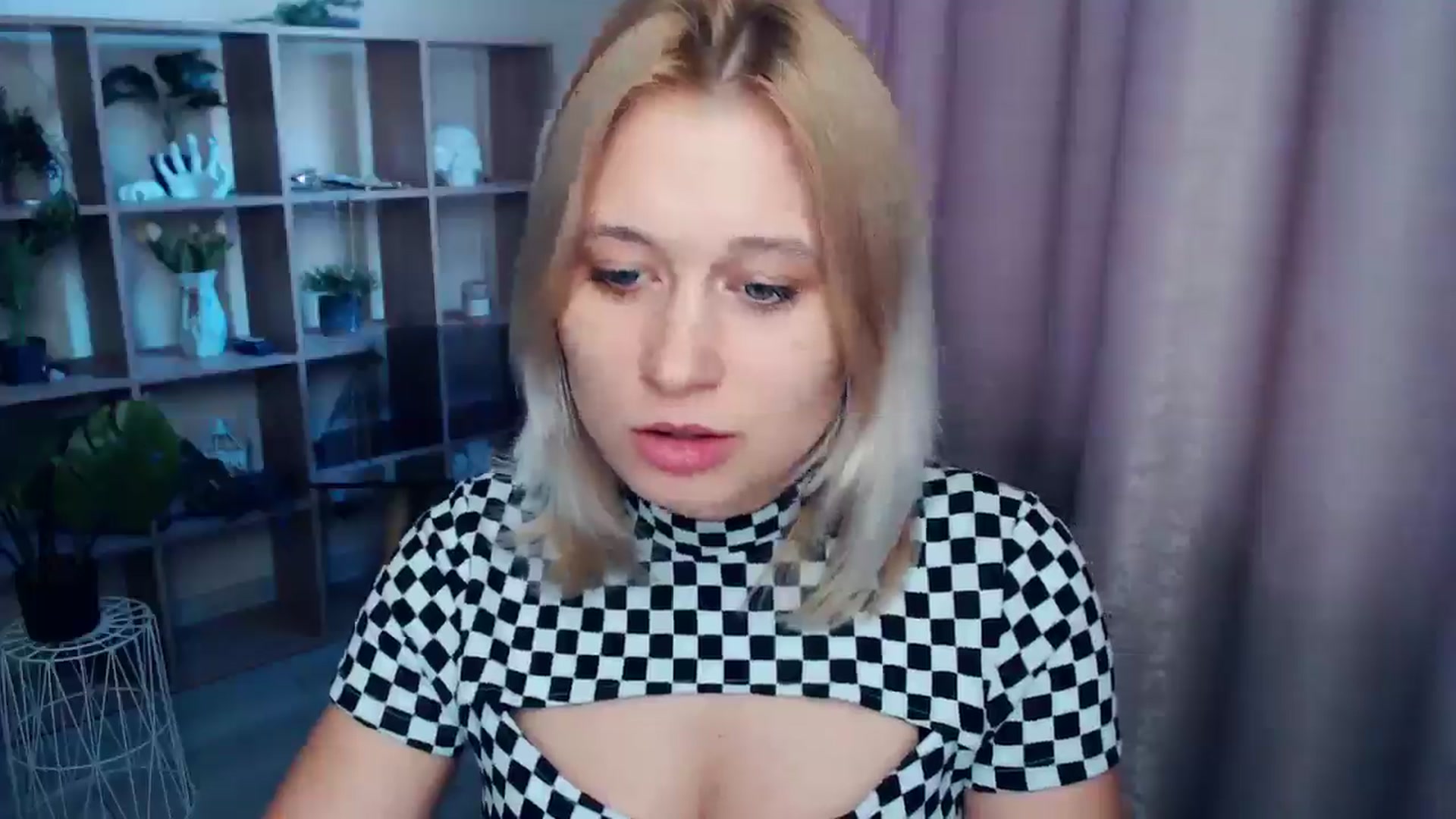 Gallery image thumbnail from Kukla_kolduna's myfreecams stream on, 03/29/2025, 16:59 image 2 of 20