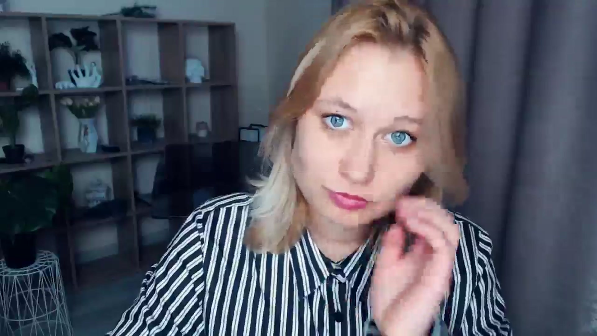 Gallery image thumbnail from Kukla_kolduna's myfreecams stream on, 04/03/2025, 16:58 image 14 of 20