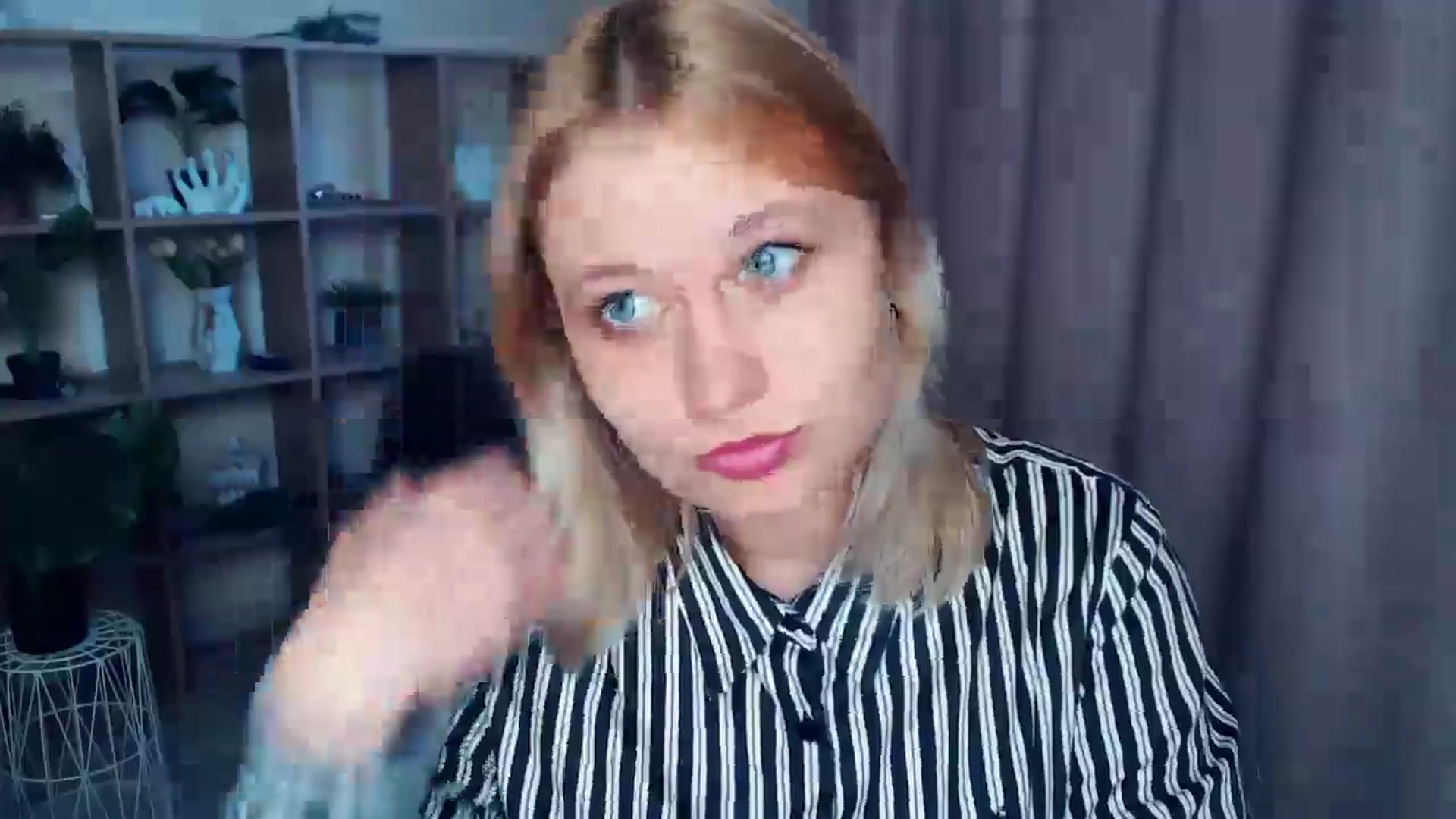 Gallery image thumbnail from Kukla_kolduna's myfreecams stream on, 04/03/2025, 16:58 image 5 of 20