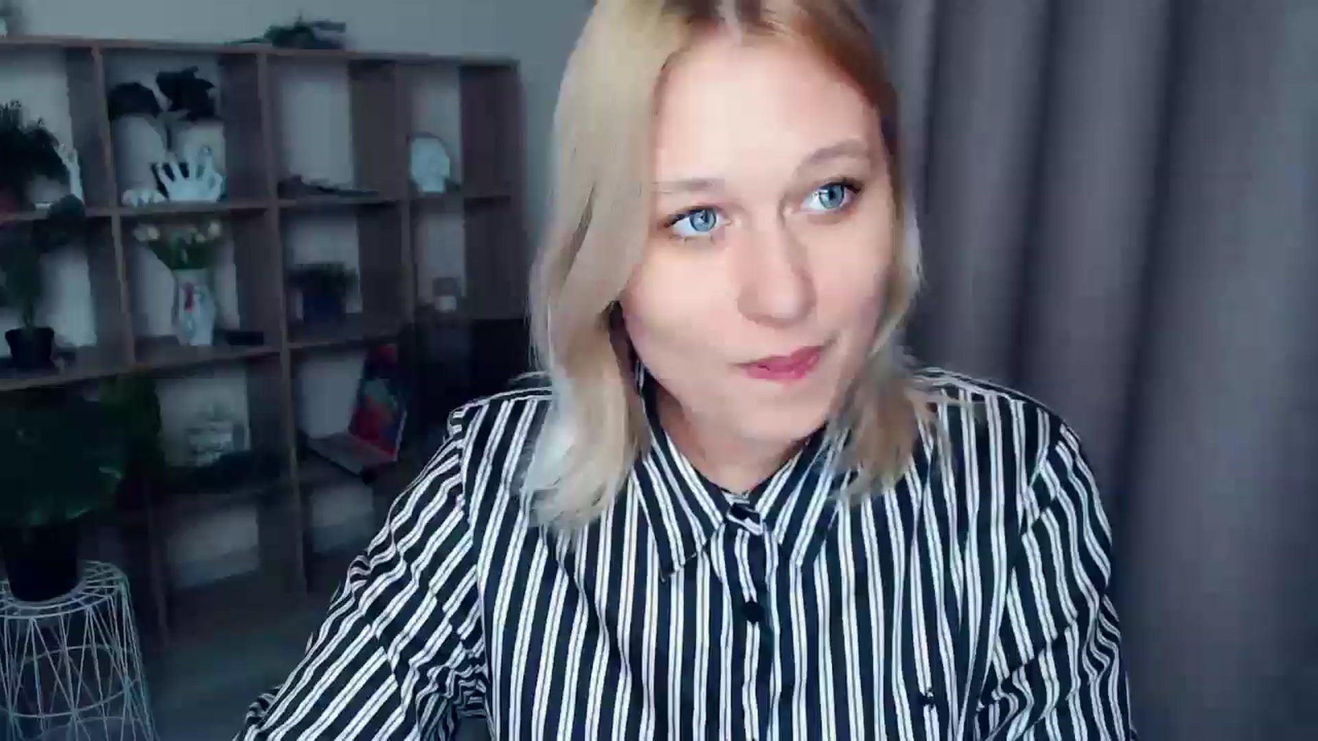 Gallery image thumbnail from Kukla_kolduna's myfreecams stream on, 04/03/2025, 17:39 image 1 of 20
