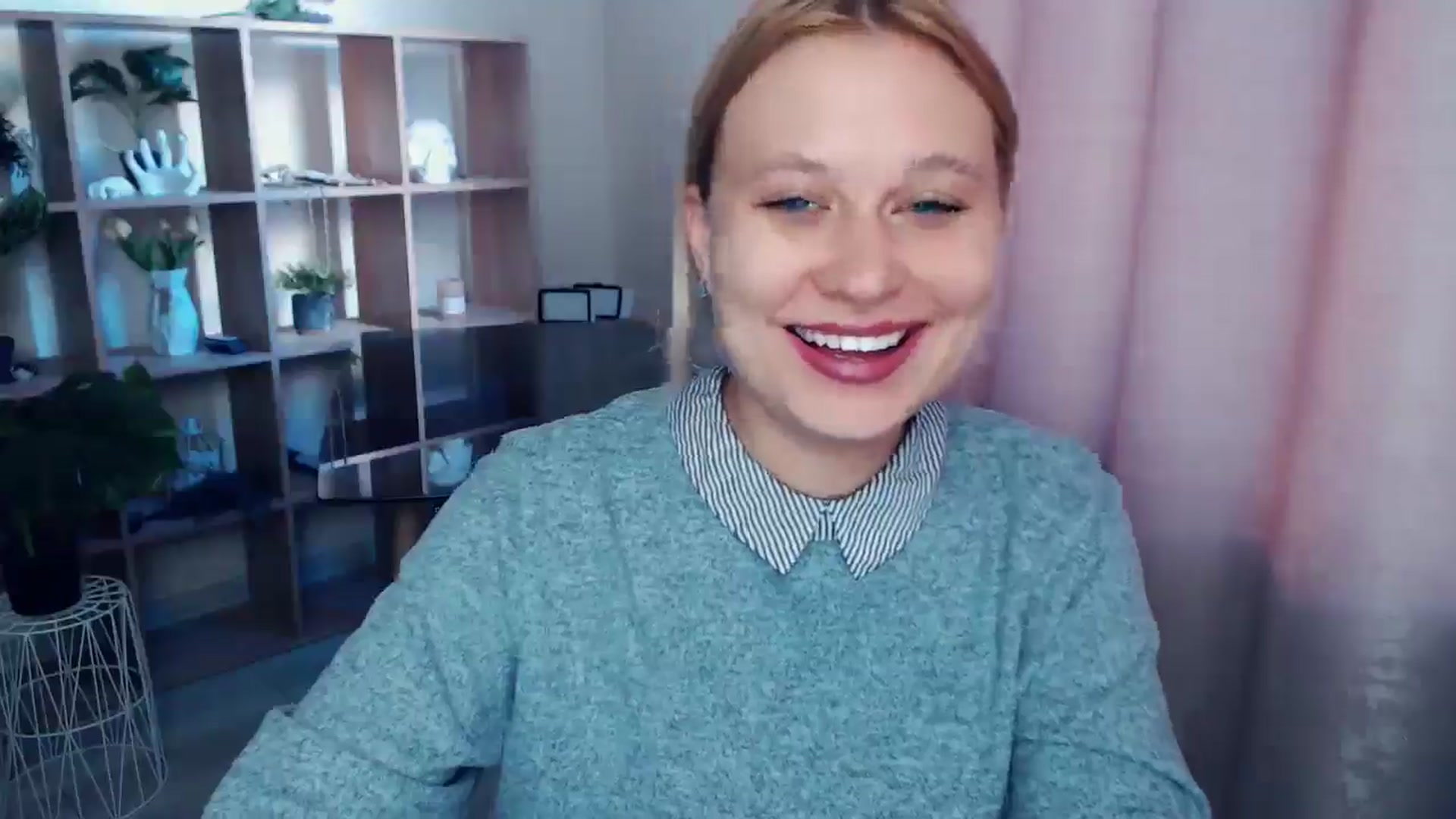 Gallery image thumbnail from Kukla_kolduna's myfreecams stream on, 04/04/2025, 16:02 image 13 of 20