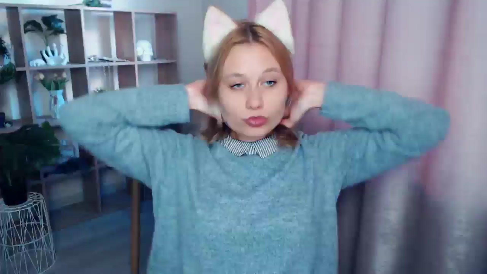 Gallery image thumbnail from Kukla_kolduna's myfreecams stream on, 04/04/2025, 16:02 image 19 of 20