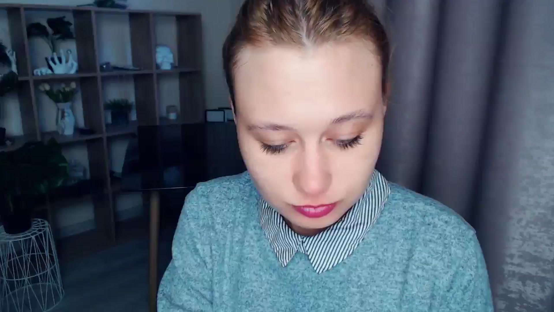 Gallery image thumbnail from Kukla_kolduna's myfreecams stream on, 04/04/2025, 17:34 image 4 of 20