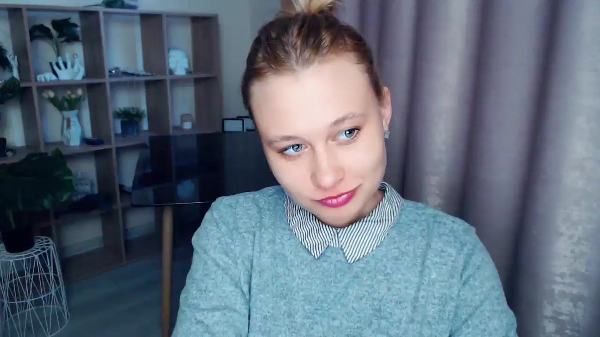 Gallery image thumbnail from Kukla_kolduna's myfreecams stream on, 04/04/2025, 17:34 image 2 of 20
